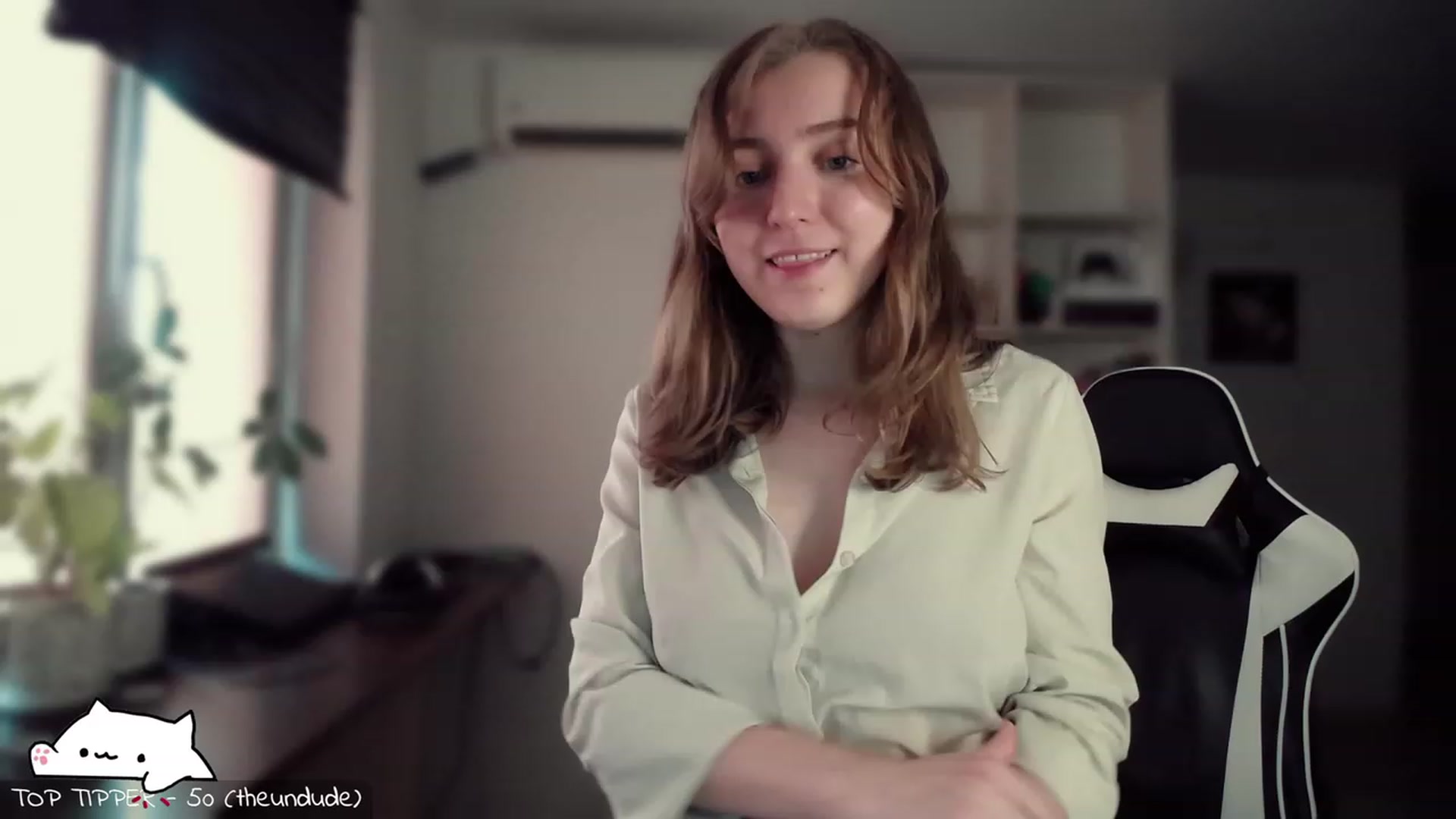Gallery image thumbnail from Meowlexx's myfreecams stream on, 03/07/2024, 08:03 image 1 of 20