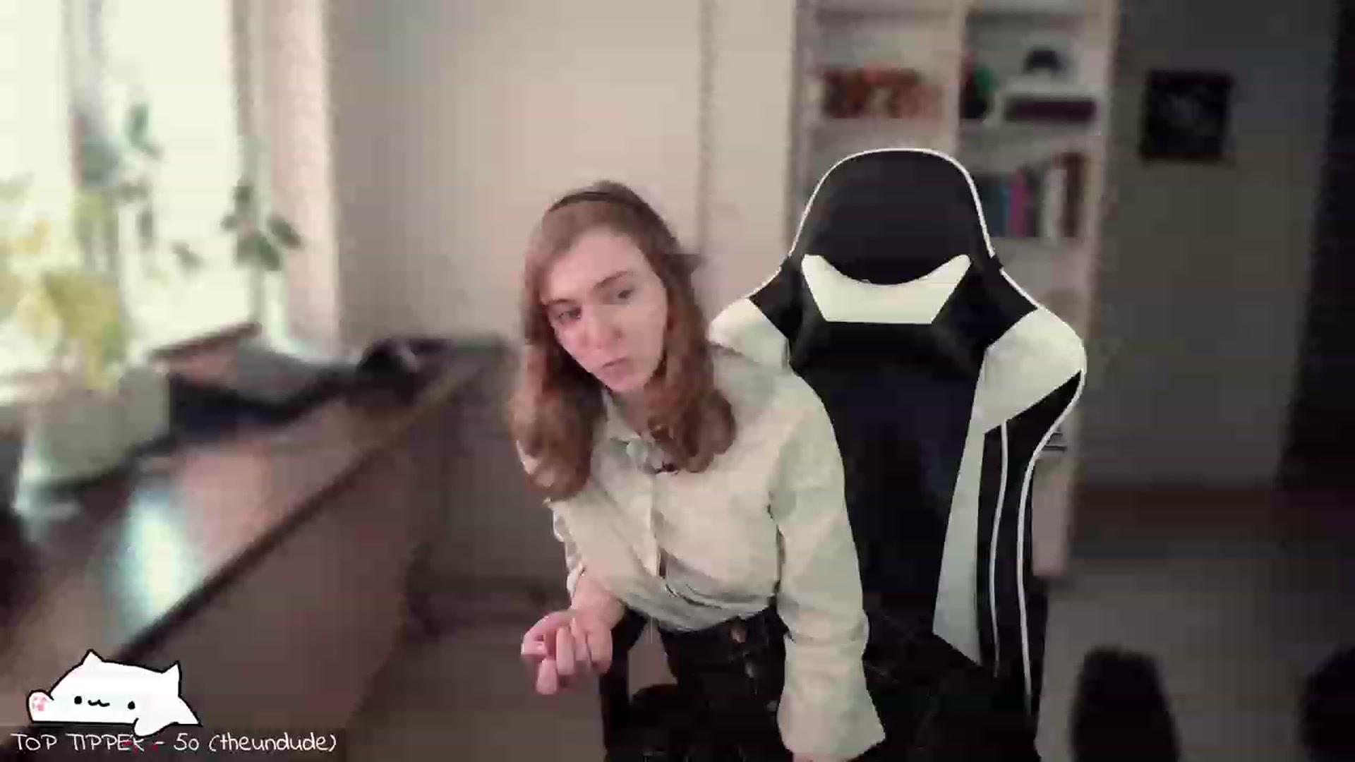 Gallery image thumbnail from Meowlexx's myfreecams stream on, 03/07/2024, 08:38 image 16 of 20