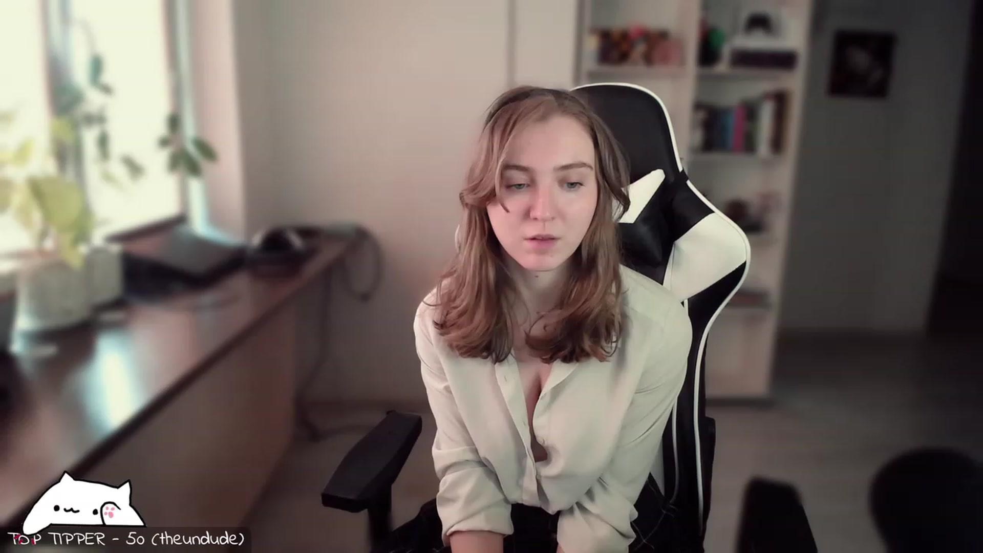 Gallery image thumbnail from Meowlexx's myfreecams stream on, 03/07/2024, 08:38 image 4 of 20