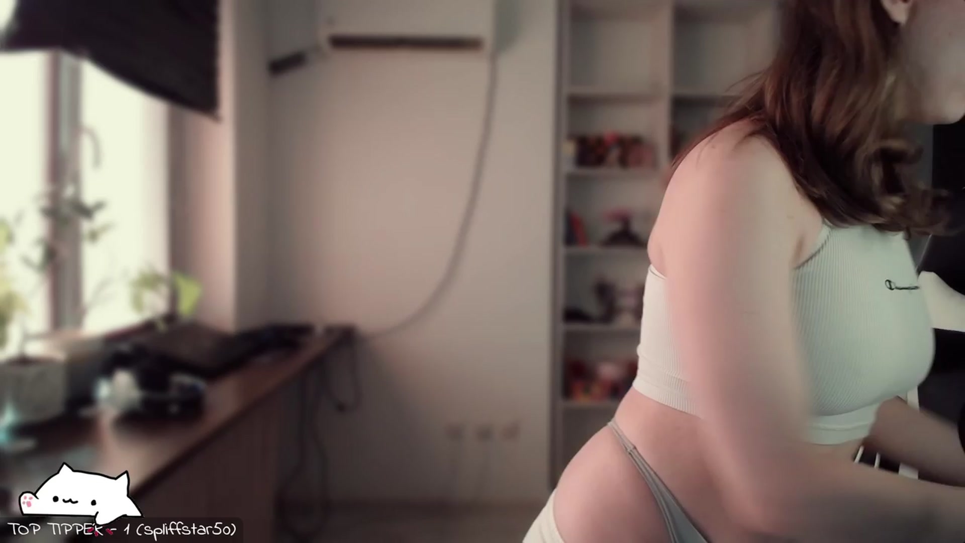 Gallery image thumbnail from Meowlexx's myfreecams stream on, 03/21/2024, 07:00 image 13 of 20