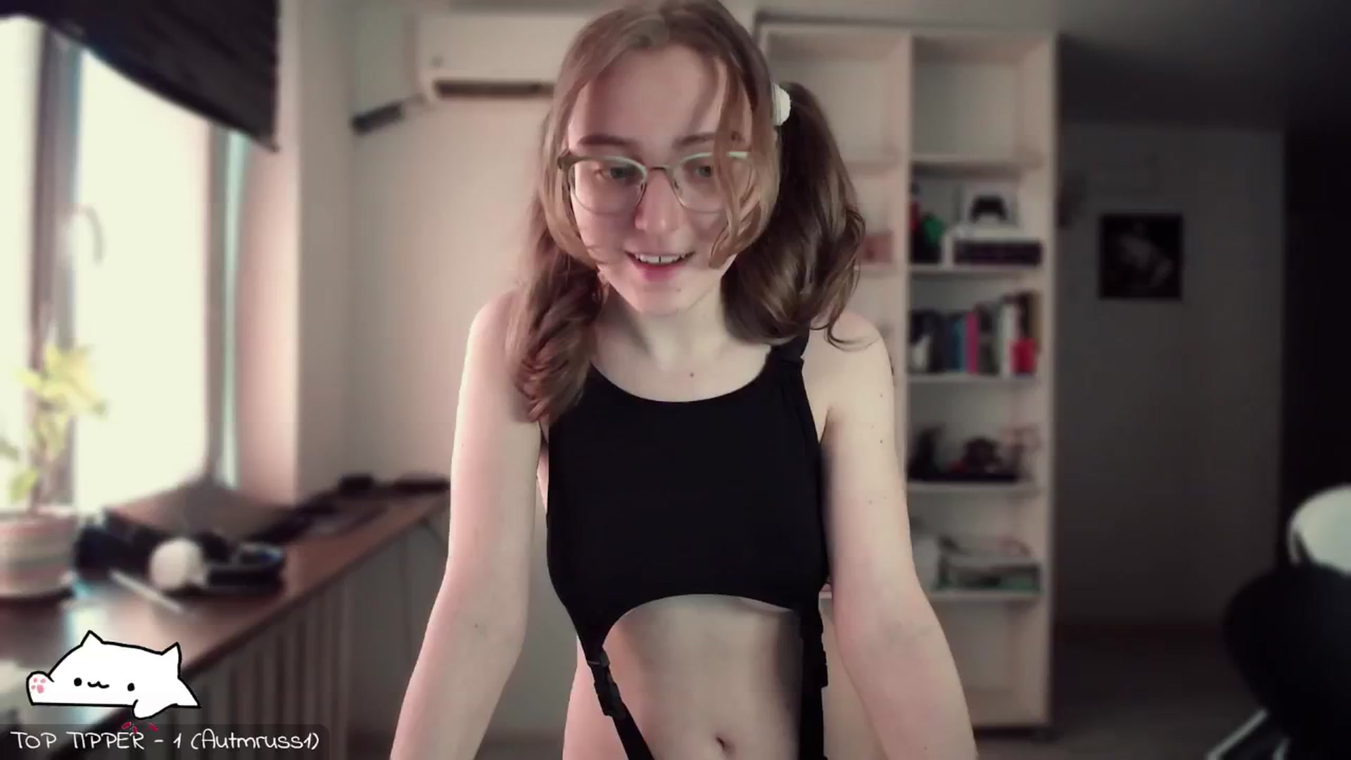 Gallery image thumbnail from Meowlexx's myfreecams stream on, 06/02/2024, 07:06 image 17 of 20