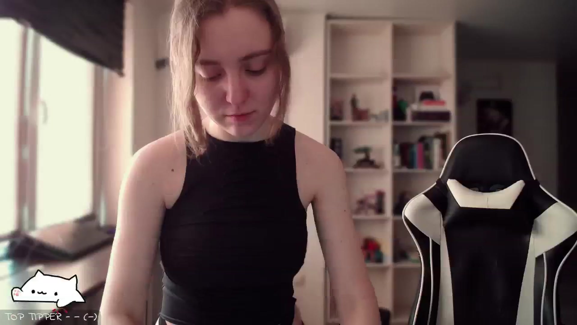 Gallery image thumbnail from Meowlexx's myfreecams stream on, 09/15/2024, 06:29 image 11 of 20