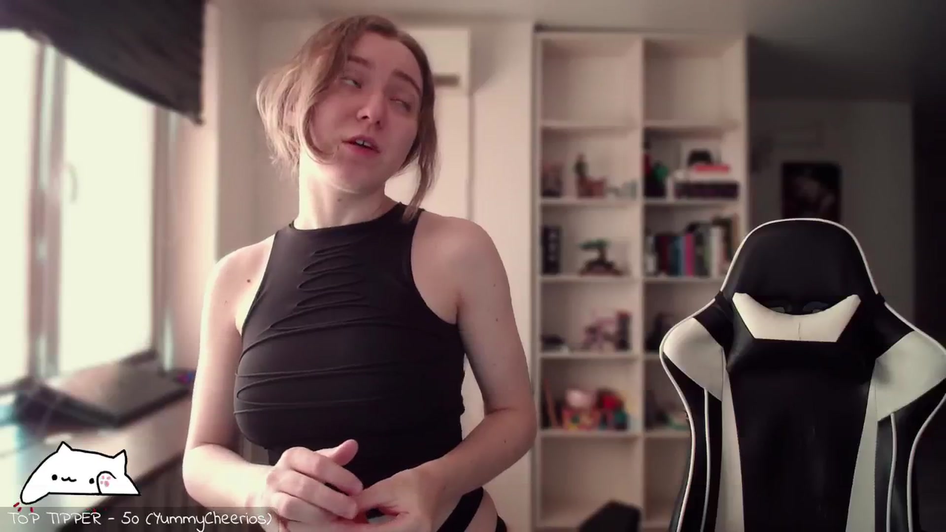 Gallery image thumbnail from Meowlexx's myfreecams stream on, 09/15/2024, 06:29 image 20 of 20