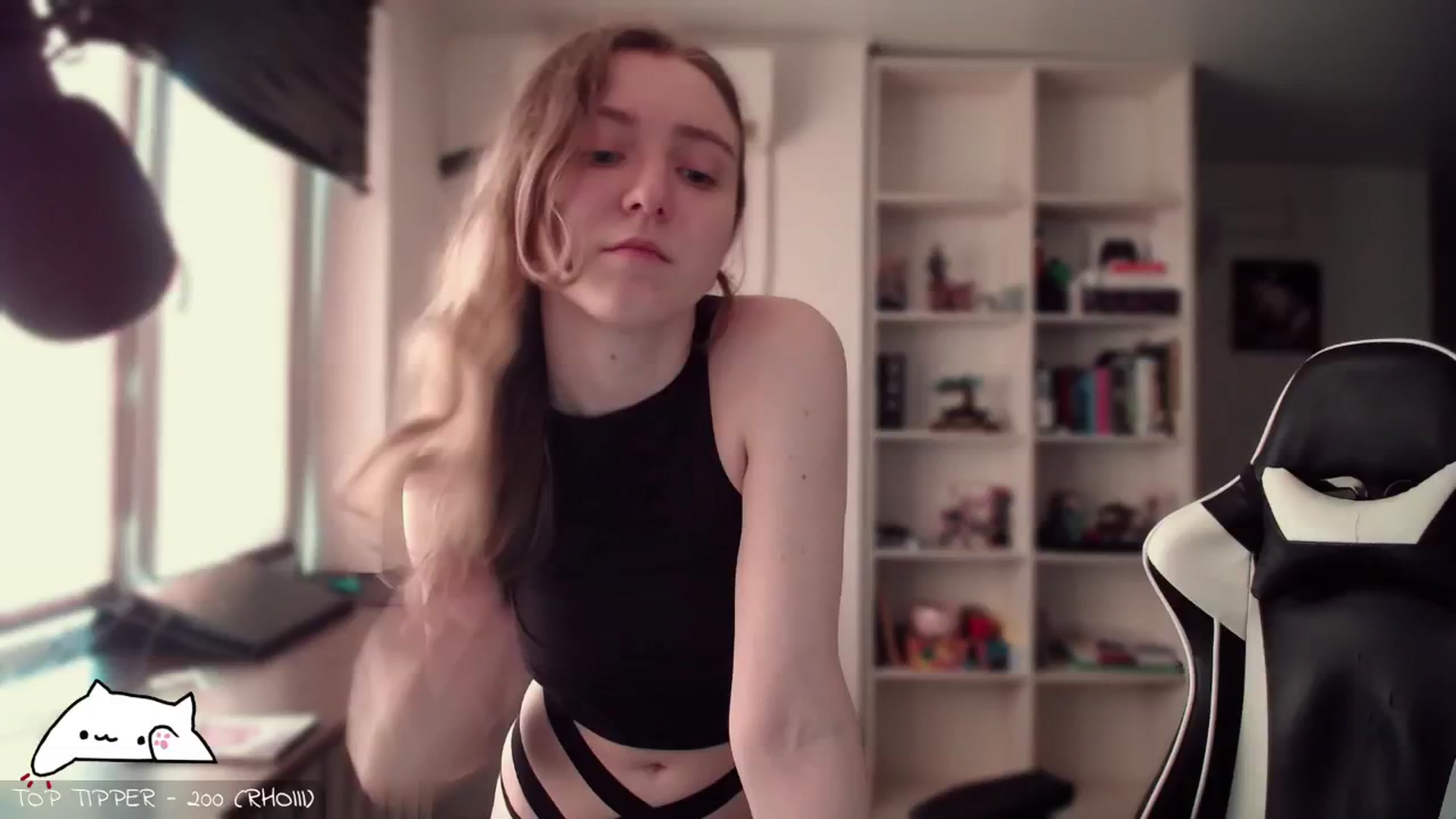 Gallery image thumbnail from Meowlexx's myfreecams stream on, 09/15/2024, 07:42 image 8 of 20