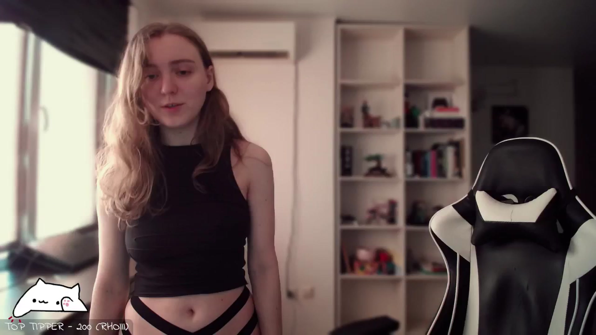 Gallery image thumbnail from Meowlexx's myfreecams stream on, 09/15/2024, 07:42 image 3 of 20