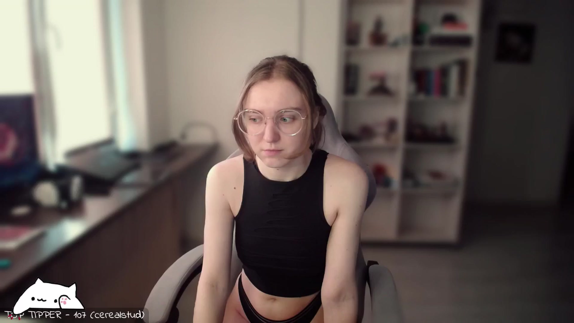 Gallery image thumbnail from Meowlexx's myfreecams stream on, 02/09/2025, 07:49 image 13 of 20
