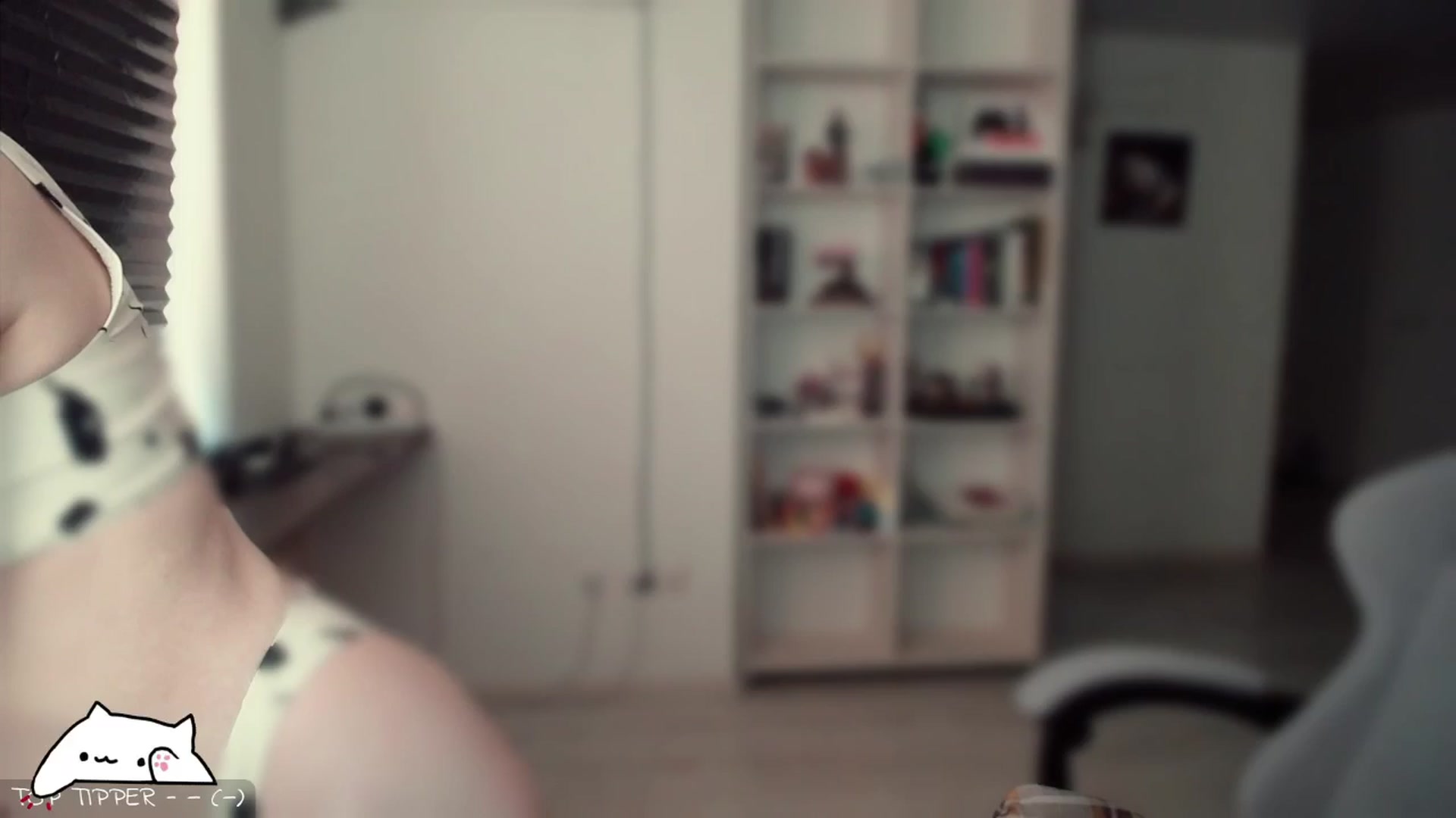 Gallery image thumbnail from Meowlexx's myfreecams stream on, 03/10/2025, 06:55 image 2 of 20