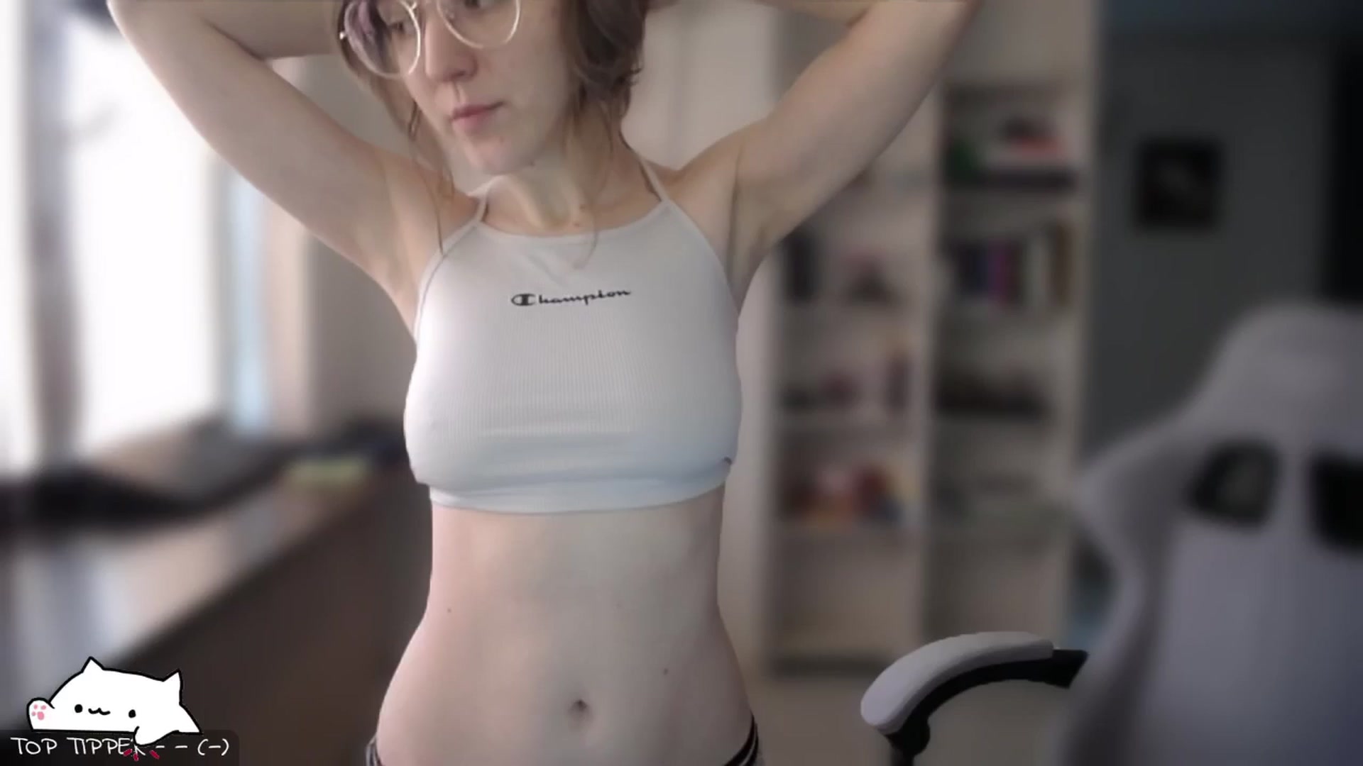Gallery image thumbnail from Meowlexx's myfreecams stream on, 04/13/2025, 07:02 image 7 of 20