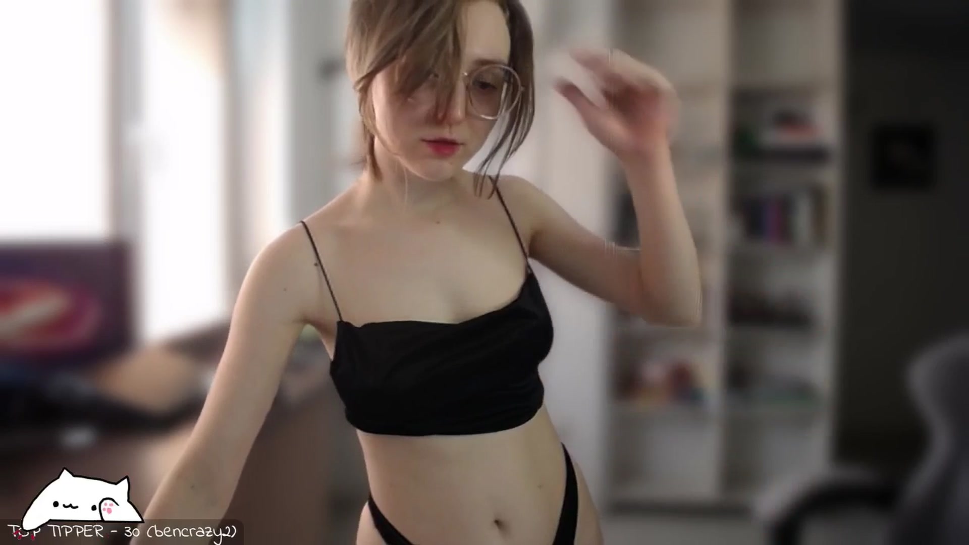 Gallery image thumbnail from Meowlexx's myfreecams stream on, 06/11/2025, 06:14 image 16 of 20