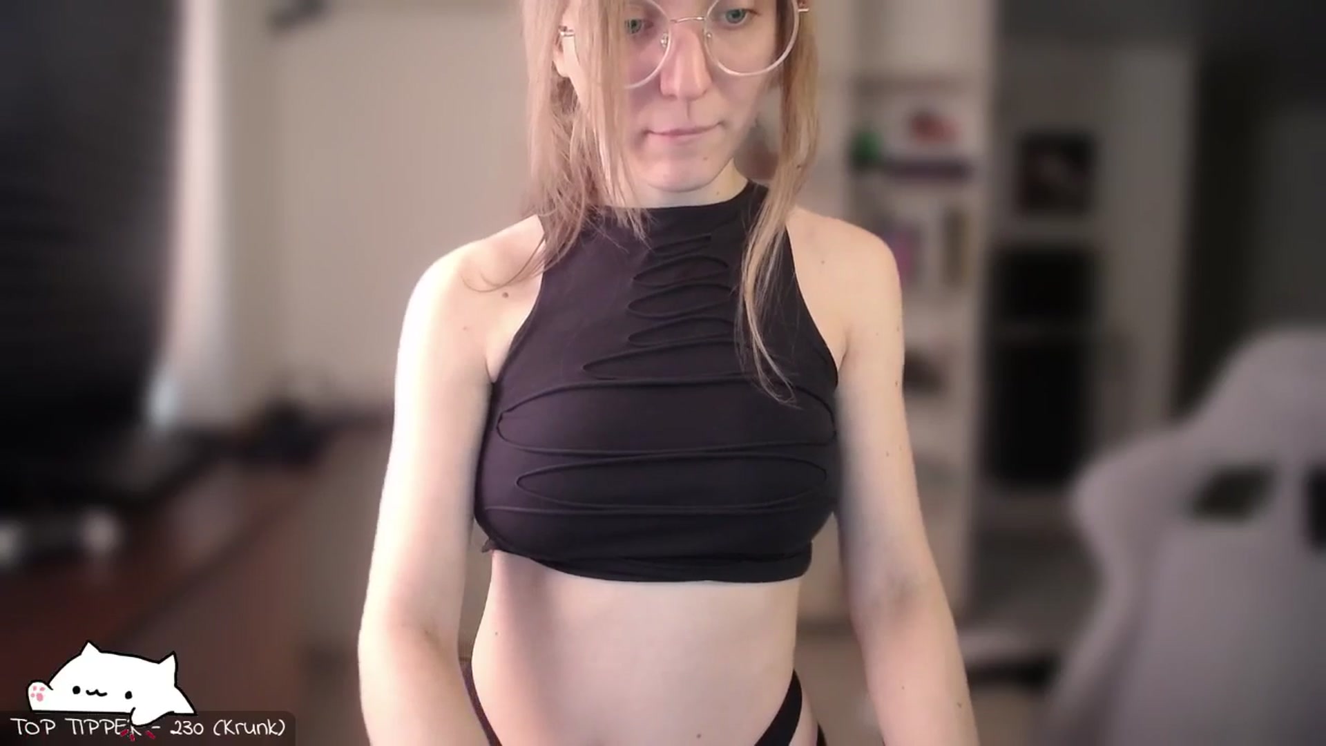 Gallery image thumbnail from Meowlexx's myfreecams stream on, 11/04/2025, 06:53 image 11 of 20