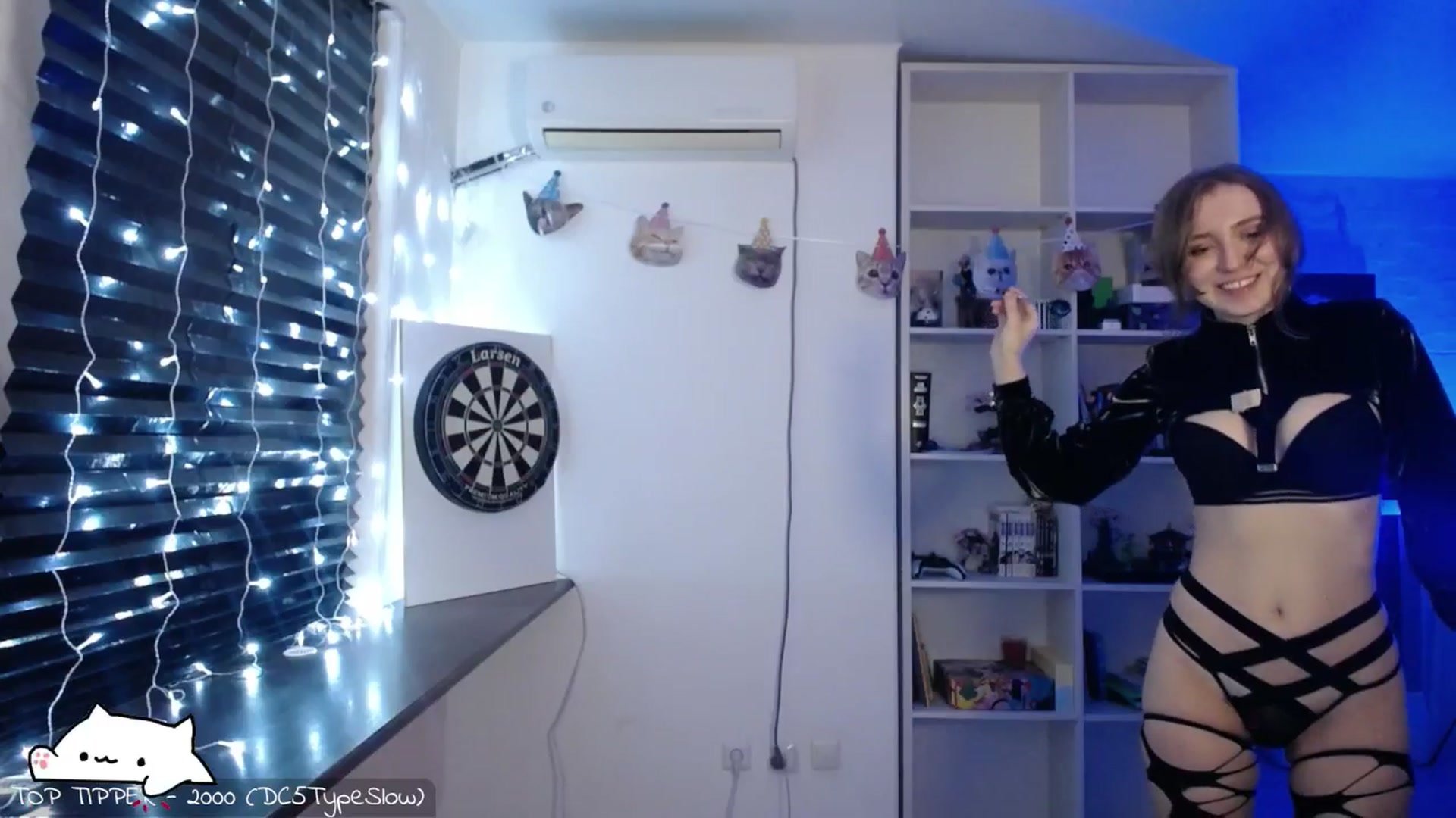 Gallery image thumbnail from Meowlexx's myfreecams stream on, 11/22/2025, 07:48 image 9 of 20