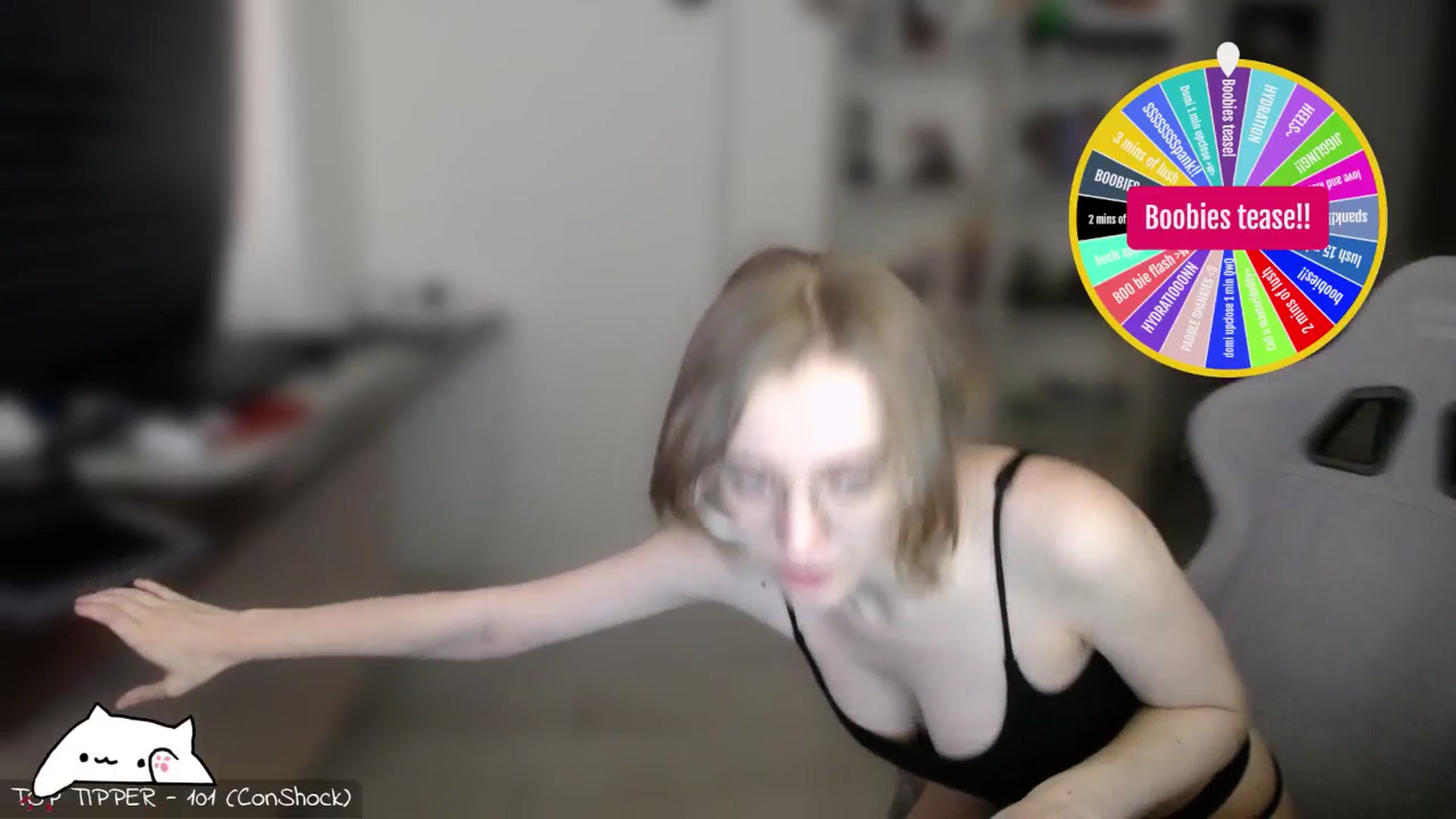 Gallery image thumbnail from Meowlexx's myfreecams stream on, 12/06/2025, 07:55 image 6 of 20