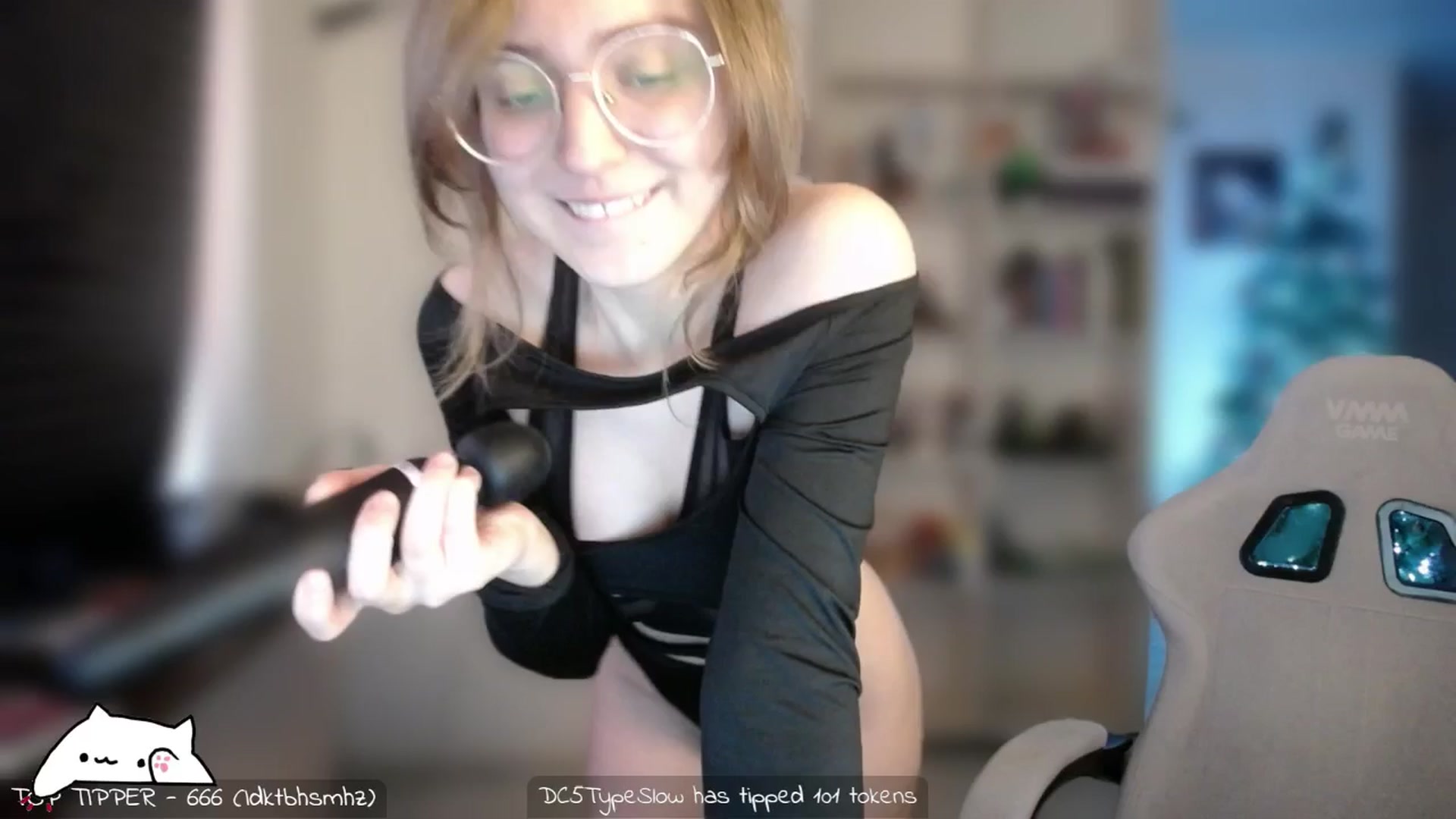 Gallery image thumbnail from Meowlexx's myfreecams stream on, 12/27/2025, 08:30 image 14 of 20