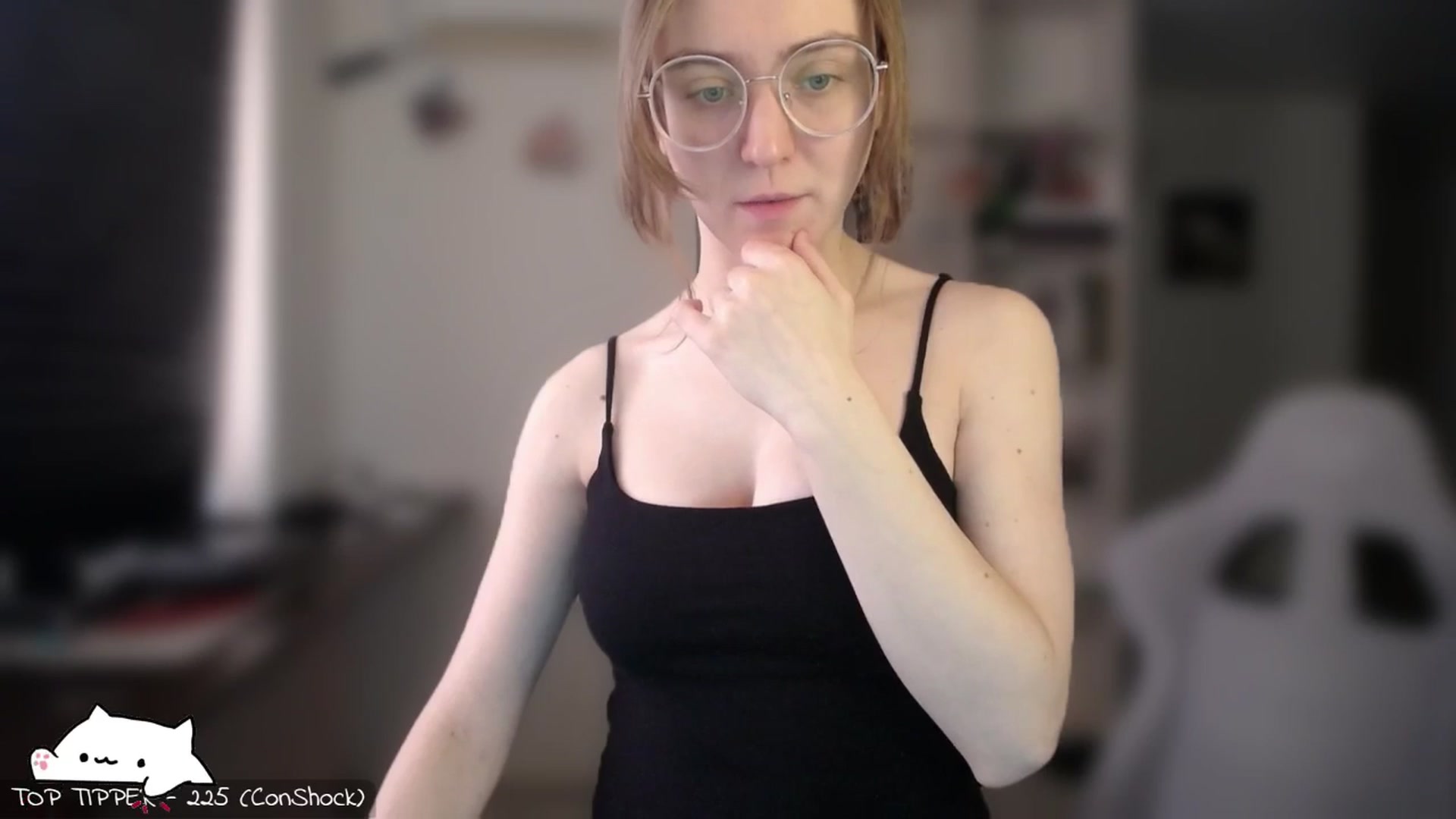Gallery image thumbnail from Meowlexx's myfreecams stream on, 02/08/2026, 08:34 image 6 of 20