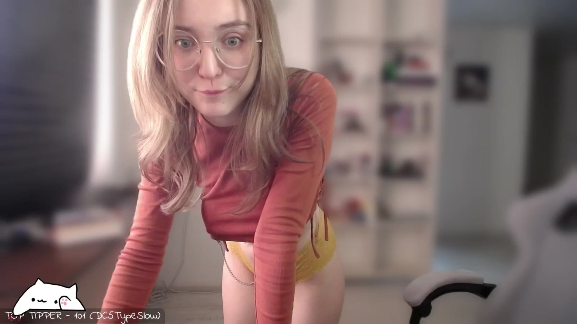 Gallery image thumbnail from Meowlexx's myfreecams stream on, 02/22/2026, 07:35 image 17 of 20