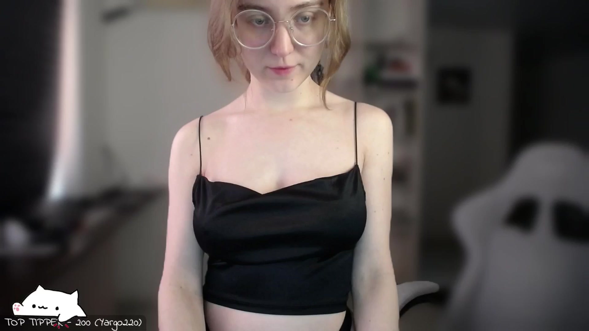 Gallery image thumbnail from Meowlexx's myfreecams stream on, 02/27/2026, 07:06 image 4 of 20
