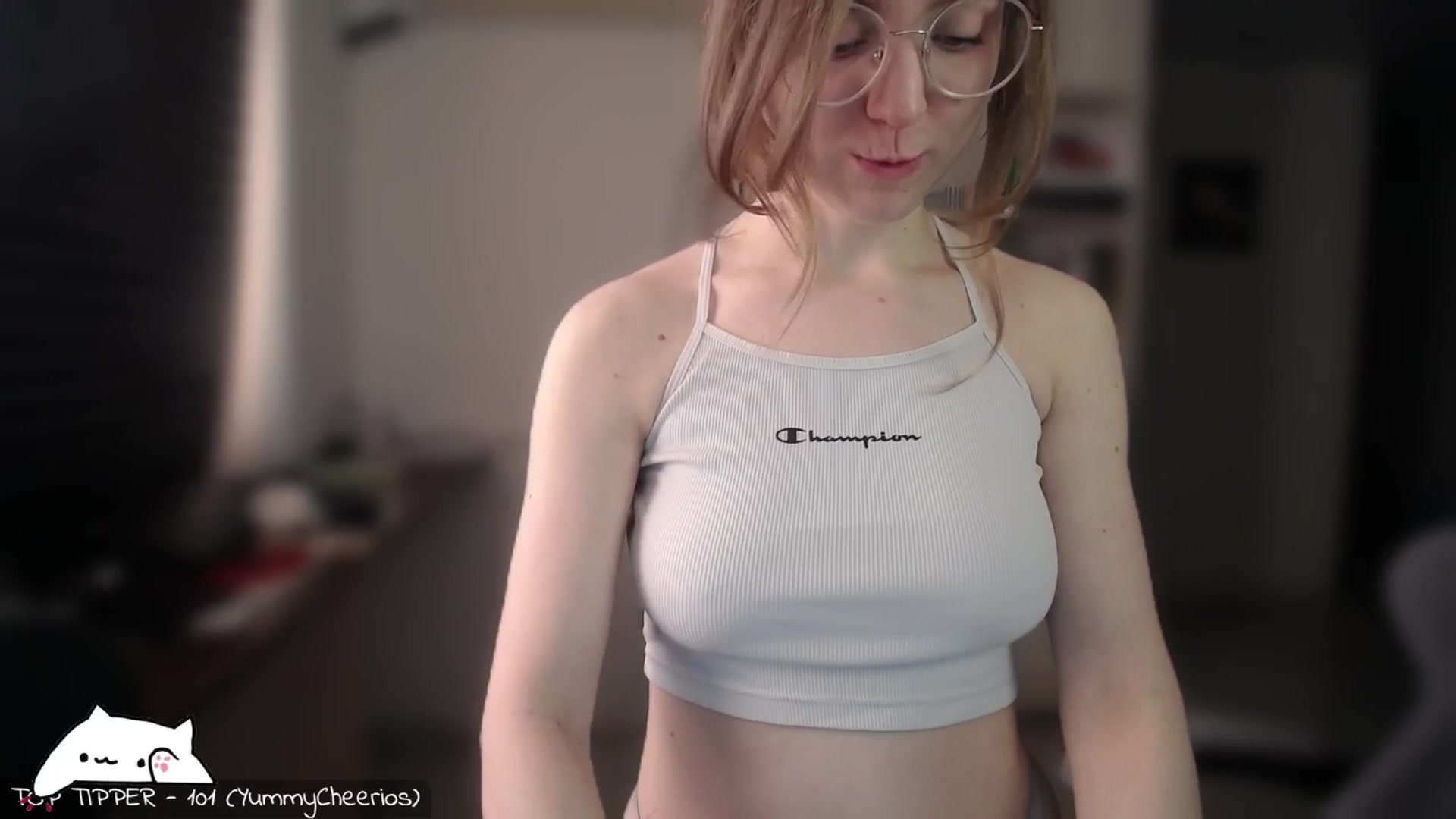 Gallery image thumbnail from Meowlexx's myfreecams stream on, 04/18/2026, 07:14 image 13 of 20