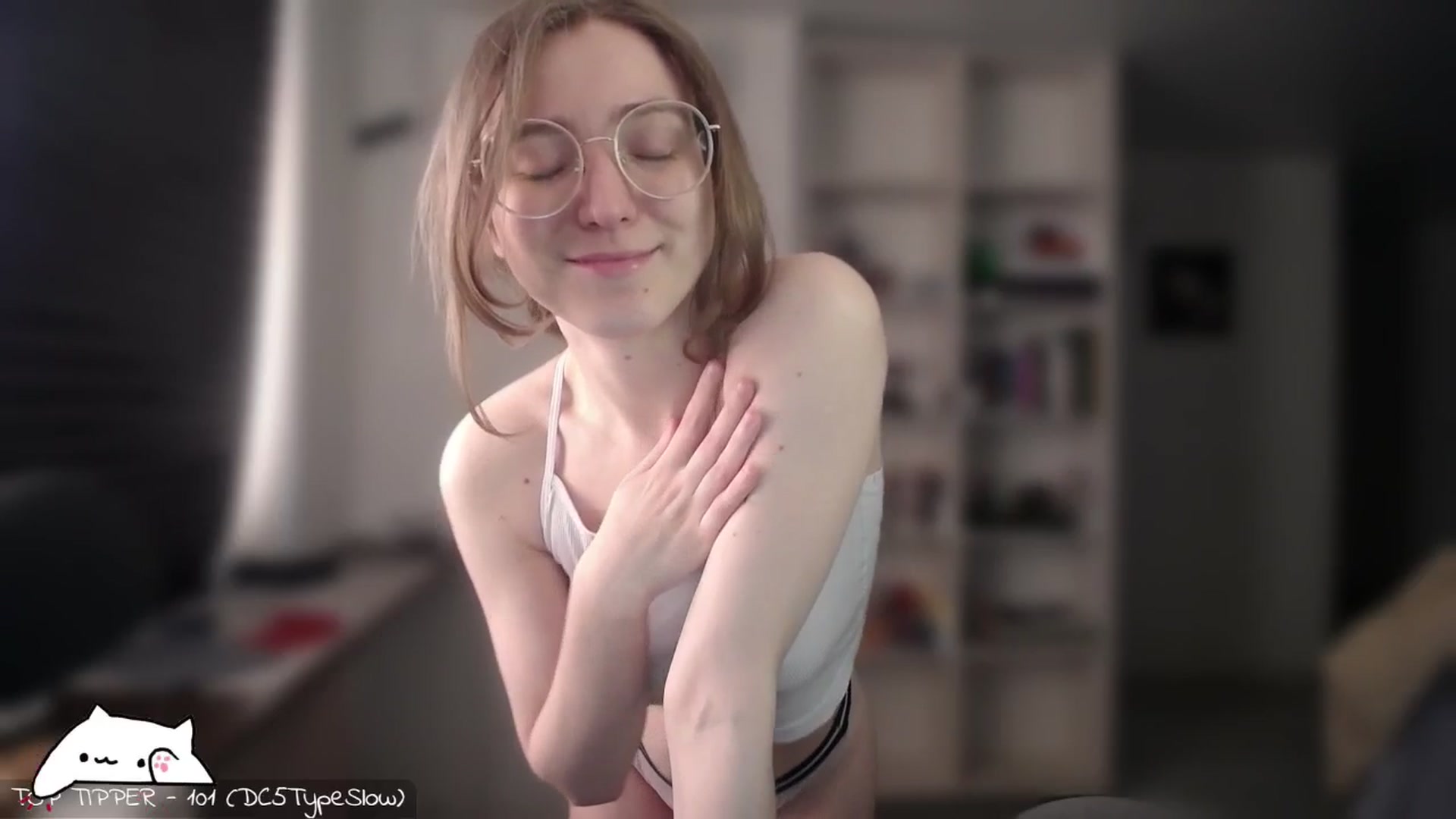Gallery image thumbnail from Meowlexx's myfreecams stream on, 05/03/2026, 06:59 image 18 of 20