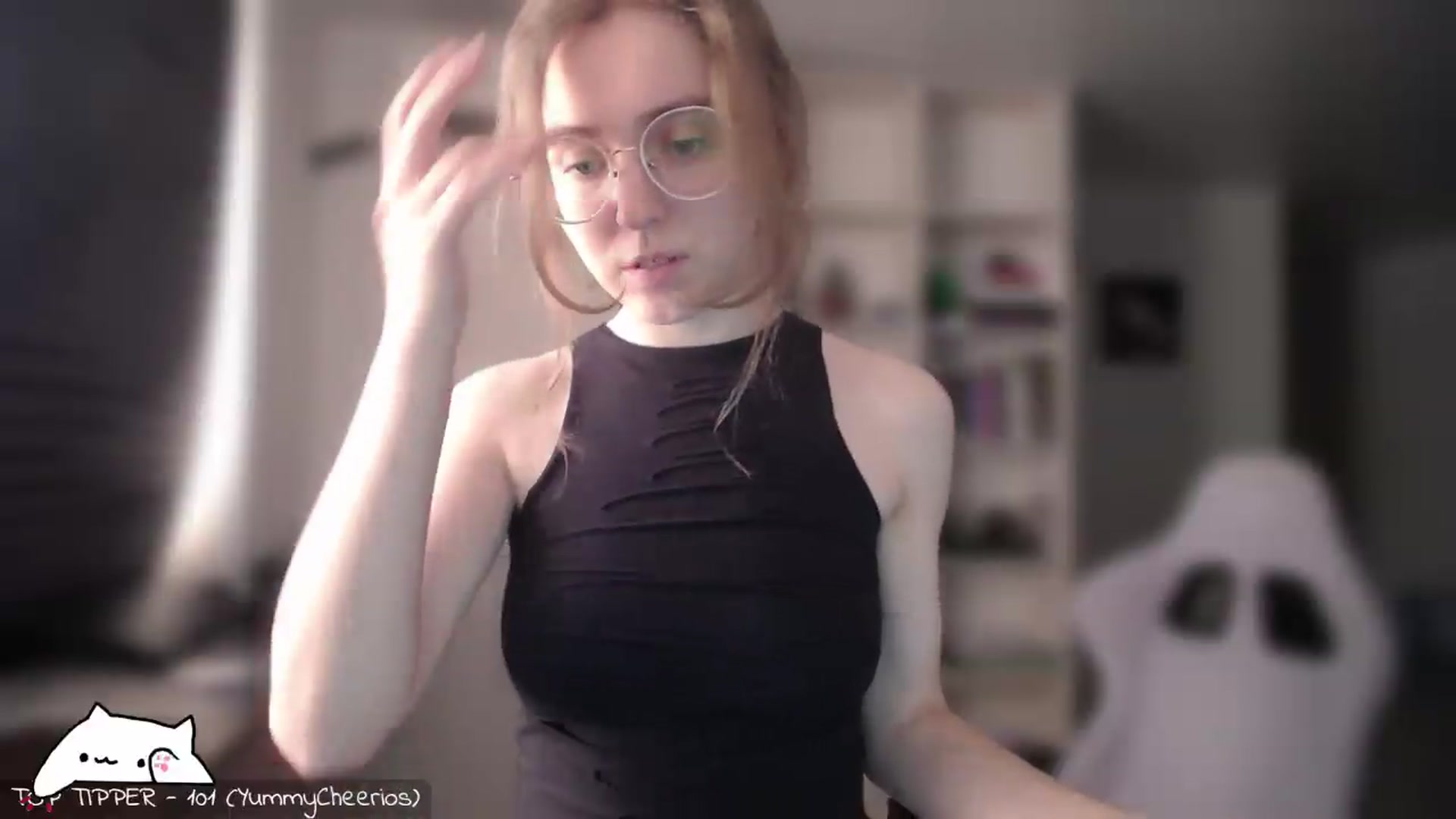 Gallery image thumbnail from Meowlexx's myfreecams stream on, 06/13/2026, 06:48 image 18 of 20