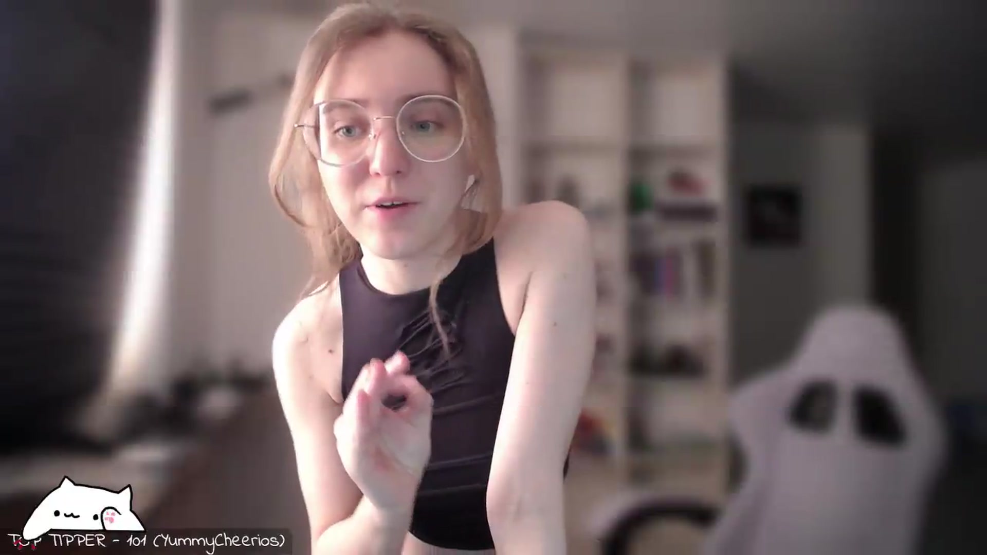 Gallery image thumbnail from Meowlexx's myfreecams stream on, 06/13/2026, 06:48 image 8 of 20