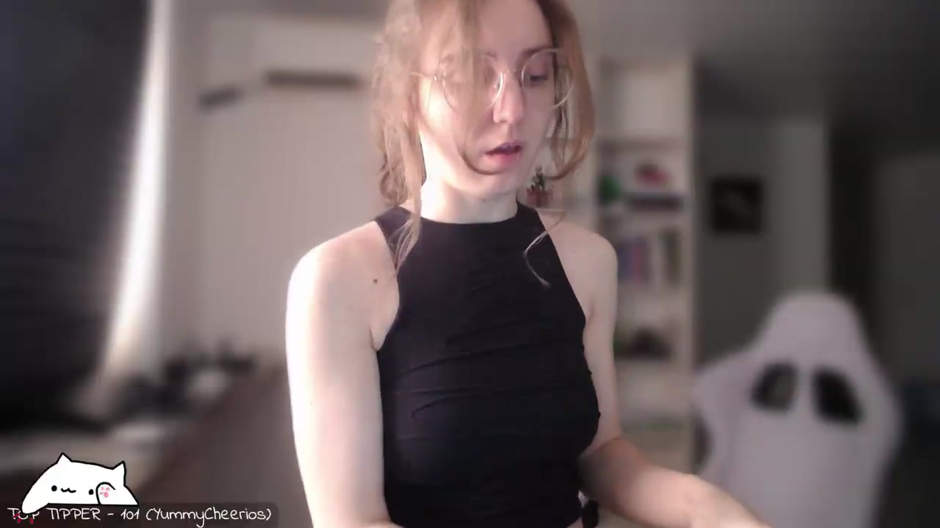 Gallery image thumbnail from Meowlexx's myfreecams stream on, 06/13/2026, 06:48 image 20 of 20