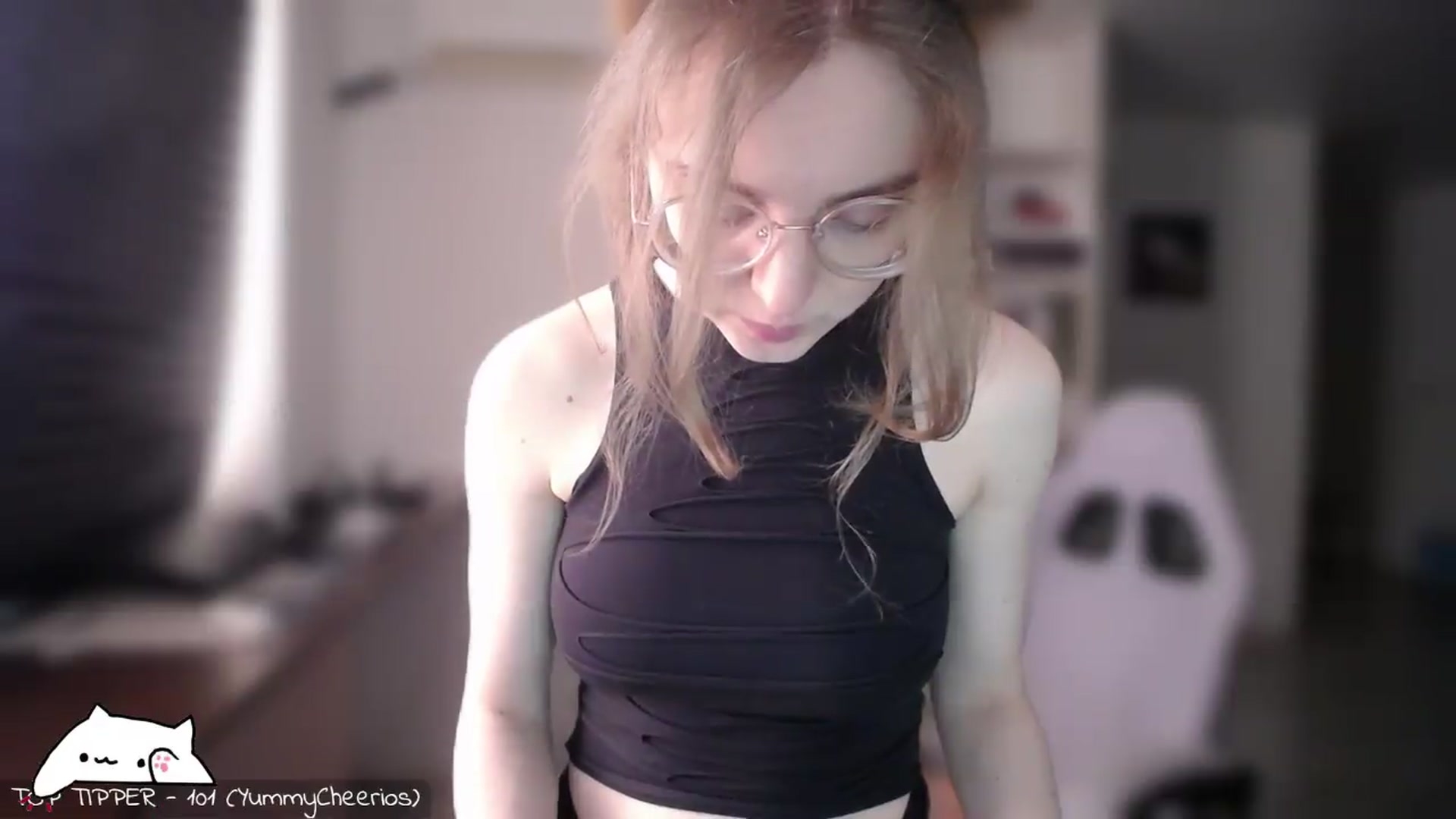 Gallery image thumbnail from Meowlexx's myfreecams stream on, 06/13/2026, 08:31 image 2 of 20
