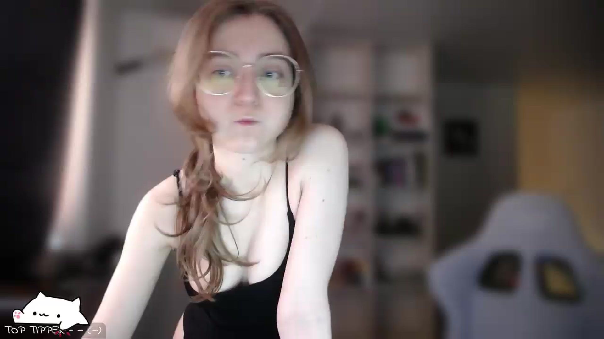 Gallery image thumbnail from Meowlexx's myfreecams stream on, 06/21/2026, 07:28 image 1 of 20