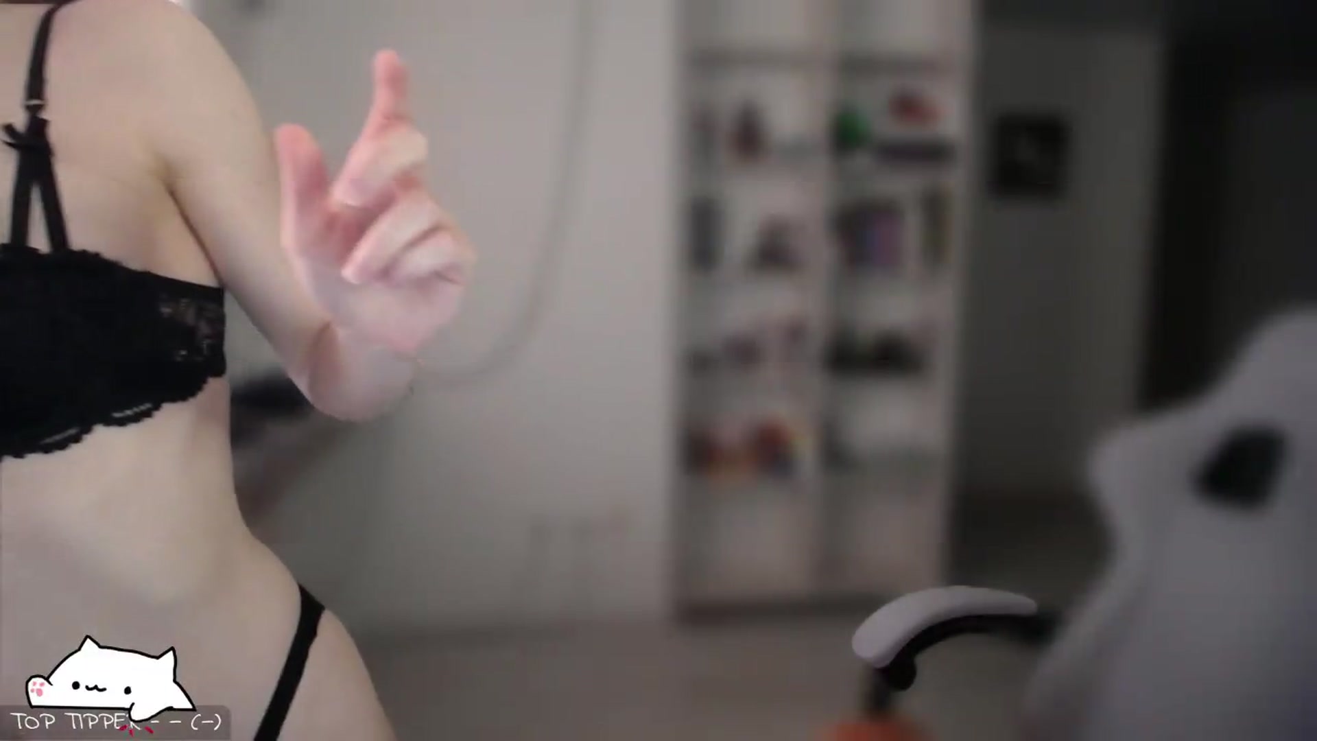 Gallery image thumbnail from Meowlexx's myfreecams stream on, 06/24/2026, 06:34 image 11 of 20