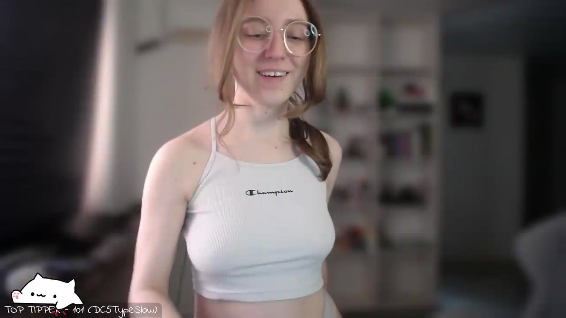 Gallery image thumbnail from Meowlexx's myfreecams stream on, 06/27/2026, 07:23 image 19 of 20