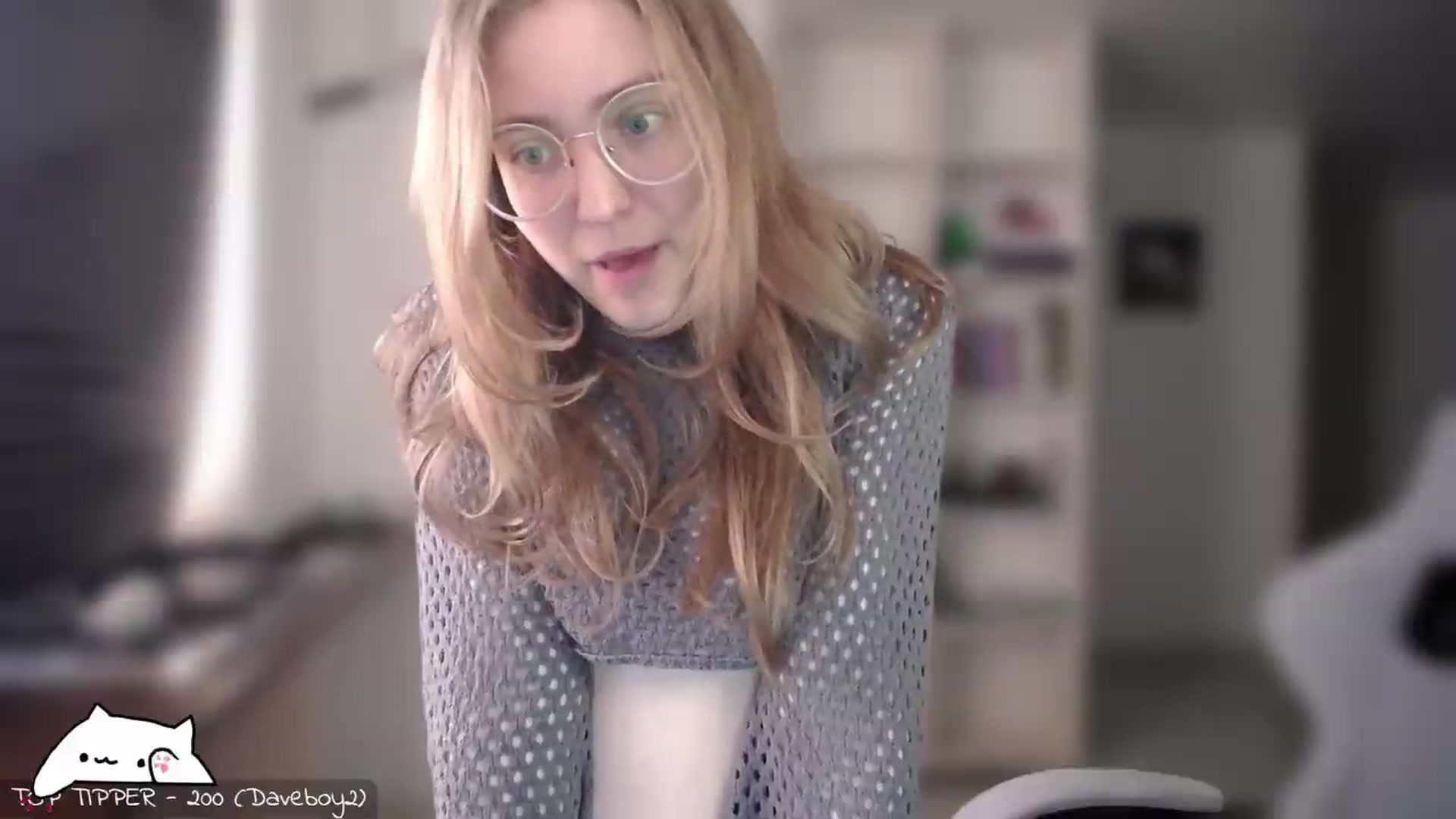 Gallery image thumbnail from Meowlexx's myfreecams stream on, 07/17/2026, 07:36 image 11 of 20