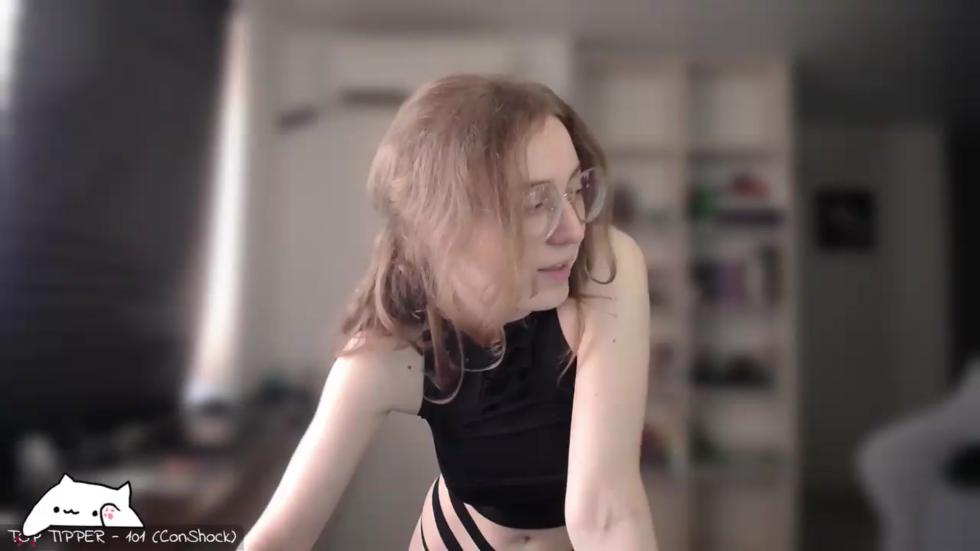 Gallery image thumbnail from Meowlexx's myfreecams stream on, 08/09/2026, 06:56 image 12 of 20