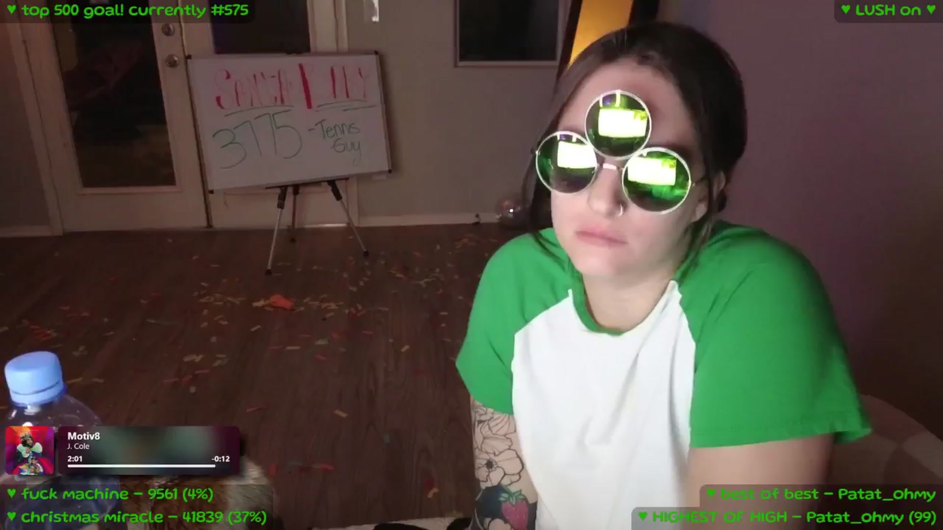 Gallery image thumbnail from Meowz's myfreecams stream on, 12/31/2025, 04:41 image 10 of 20