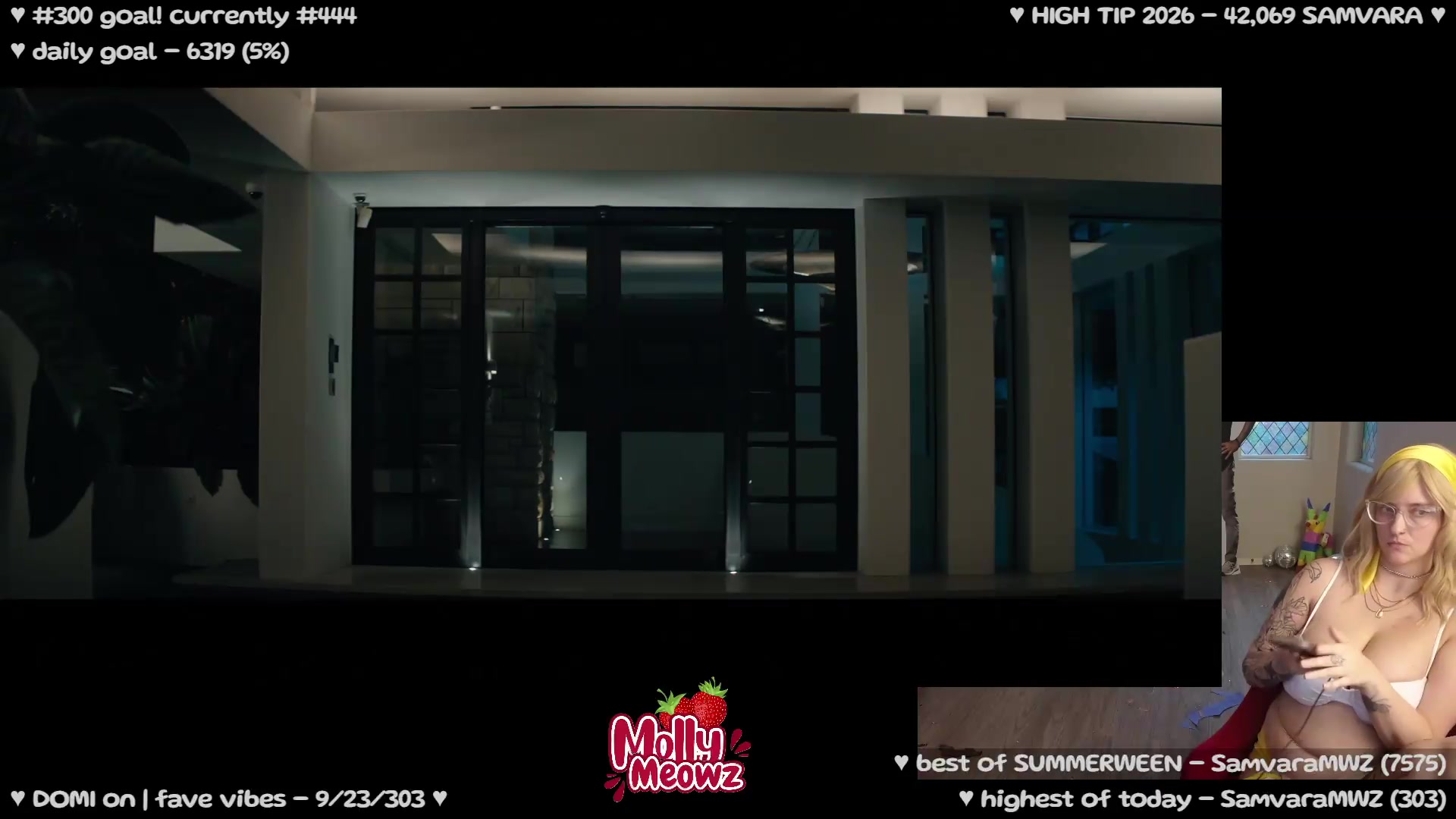 Gallery image thumbnail from Meowz's myfreecams stream on, 08/11/2026, 02:48 image 16 of 20