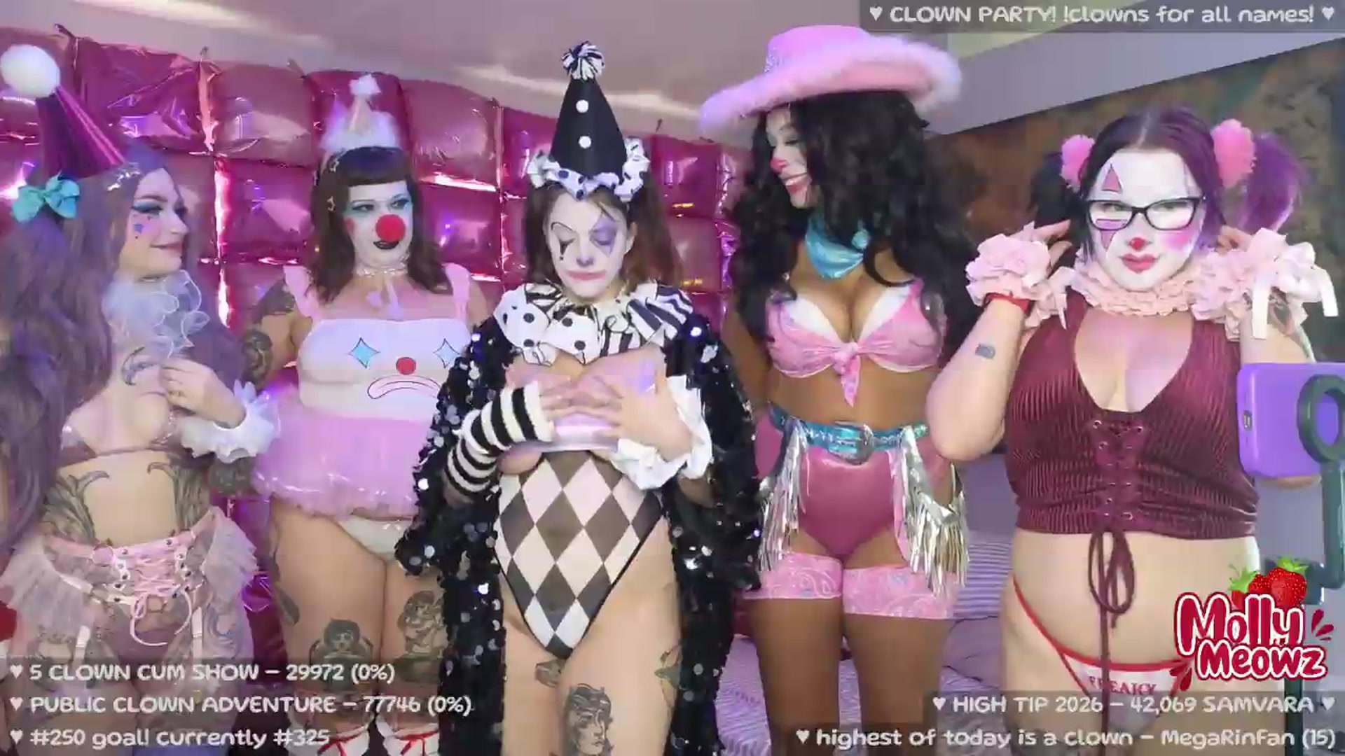 Gallery image thumbnail from Meowz's myfreecams stream on, 08/20/2026, 23:05 image 8 of 20