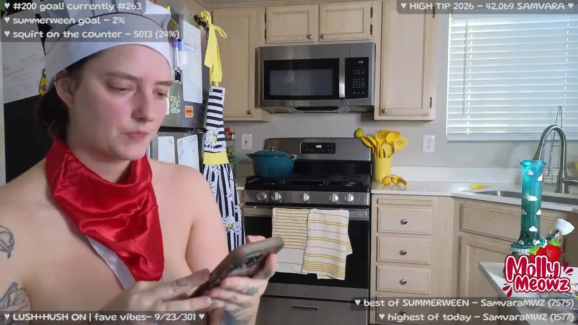 Gallery image thumbnail from Meowz's myfreecams stream on, 08/25/2026, 01:42 image 11 of 20