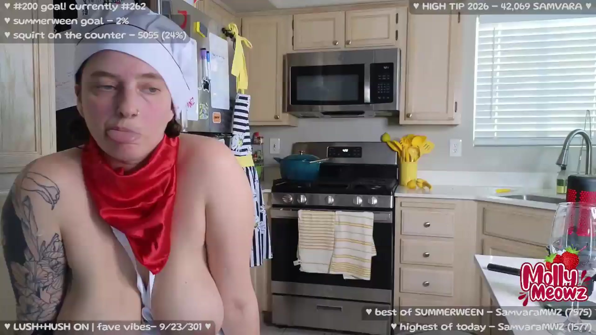 Gallery image thumbnail from Meowz's myfreecams stream on, 08/25/2026, 01:42 image 1 of 20