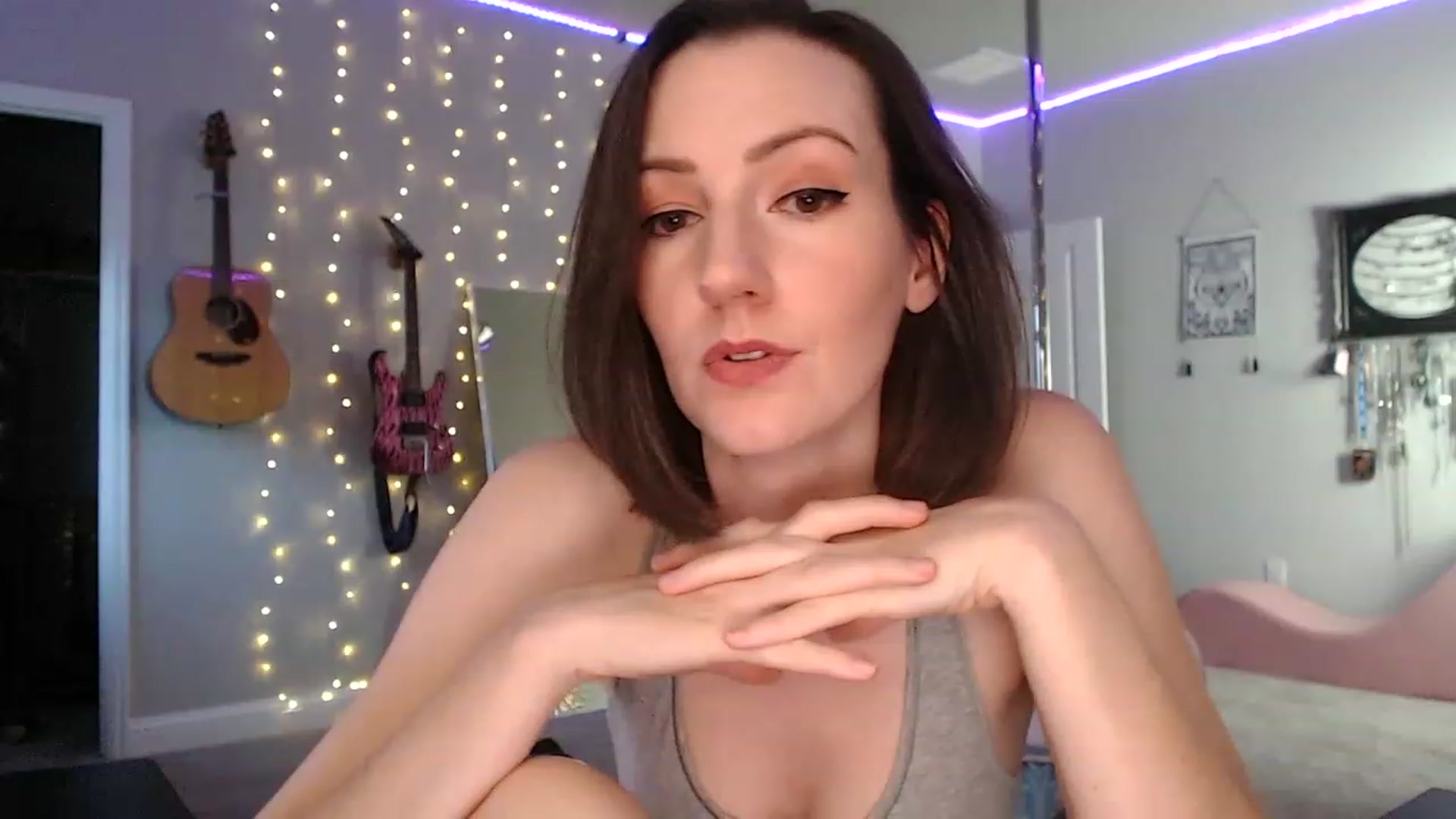 Gallery image thumbnail from MeredithBae's myfreecams stream on, 11/17/2022, 02:25 image 20 of 20