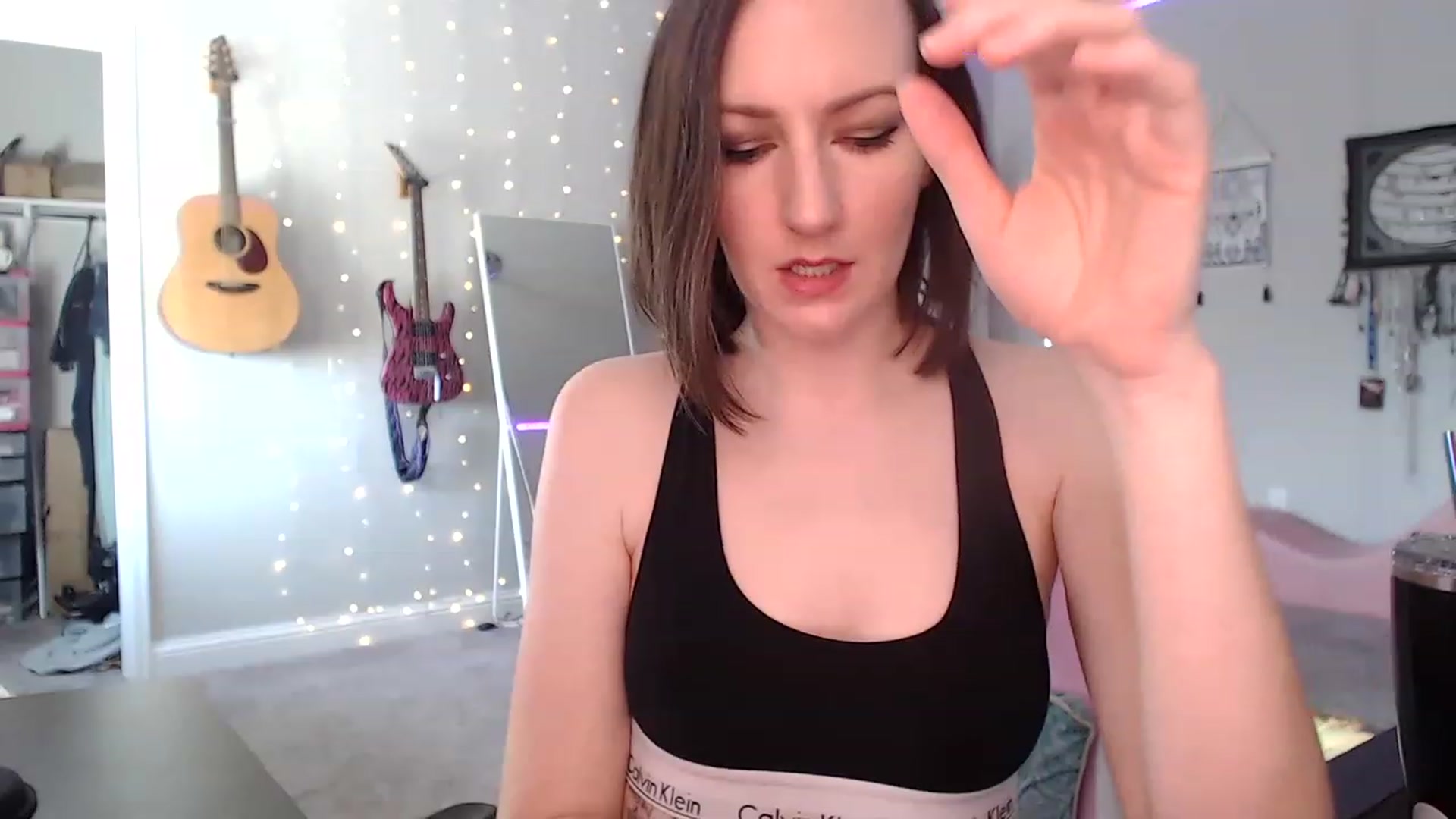 Gallery image thumbnail from MeredithBae's myfreecams stream on, 12/01/2022, 23:12 image 9 of 20