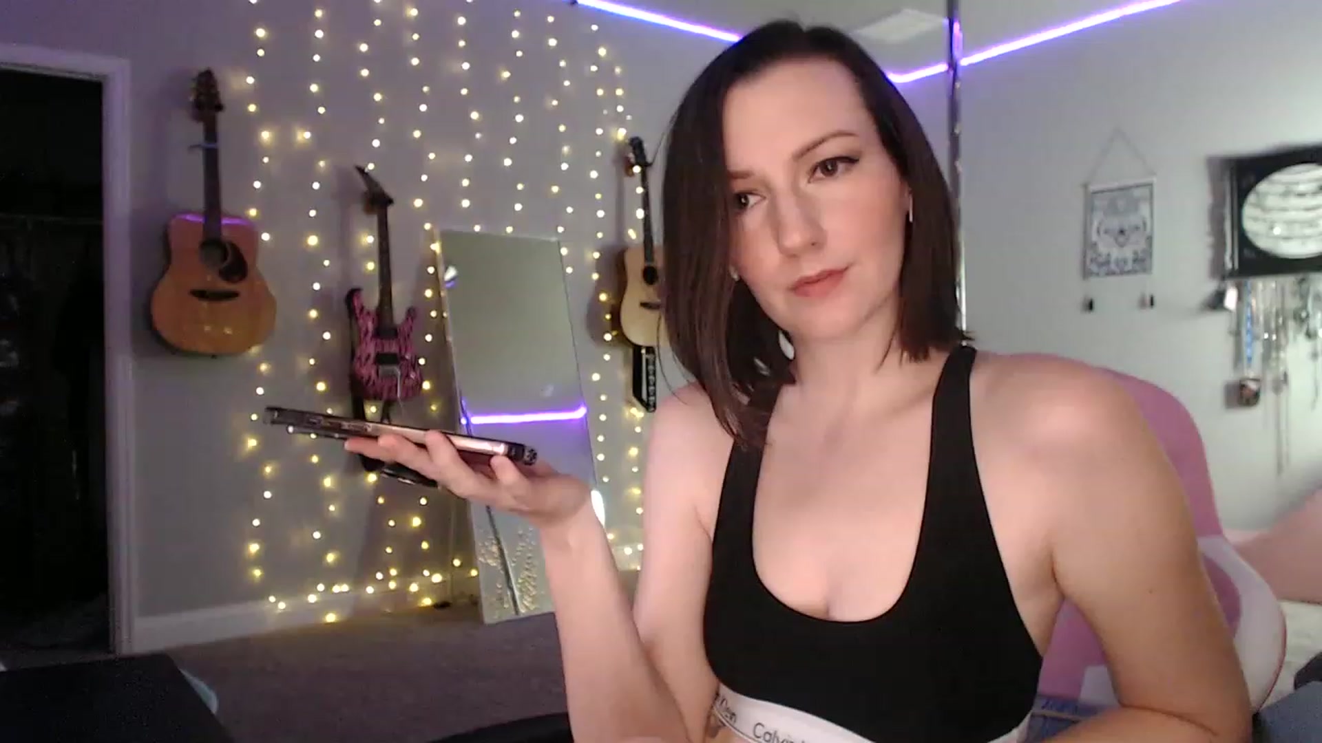 Gallery image thumbnail from MeredithBae's myfreecams stream on, 12/02/2022, 07:37 image 1 of 20