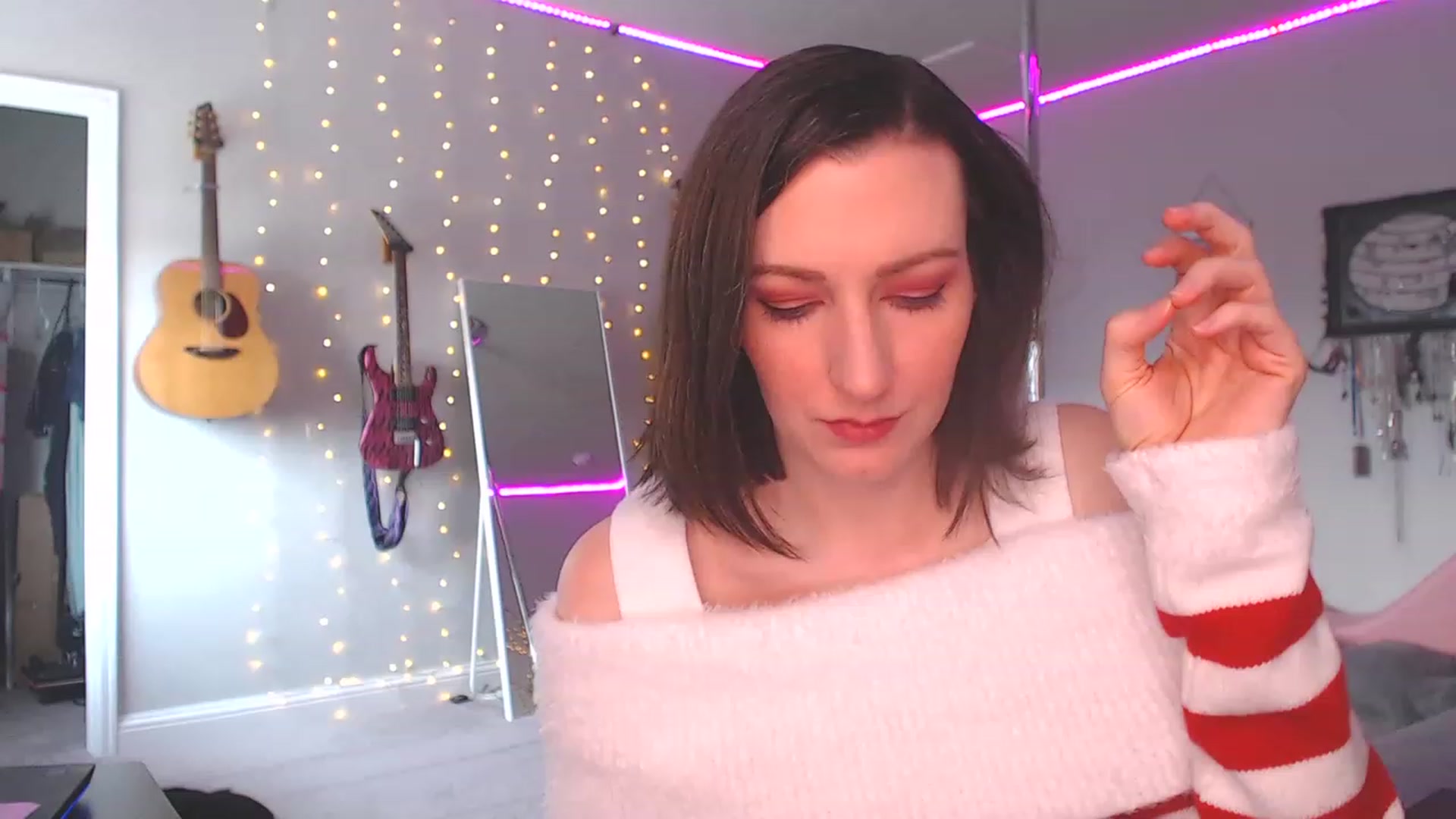Gallery image thumbnail from MeredithBae's myfreecams stream on, 12/21/2022, 22:50 image 2 of 20