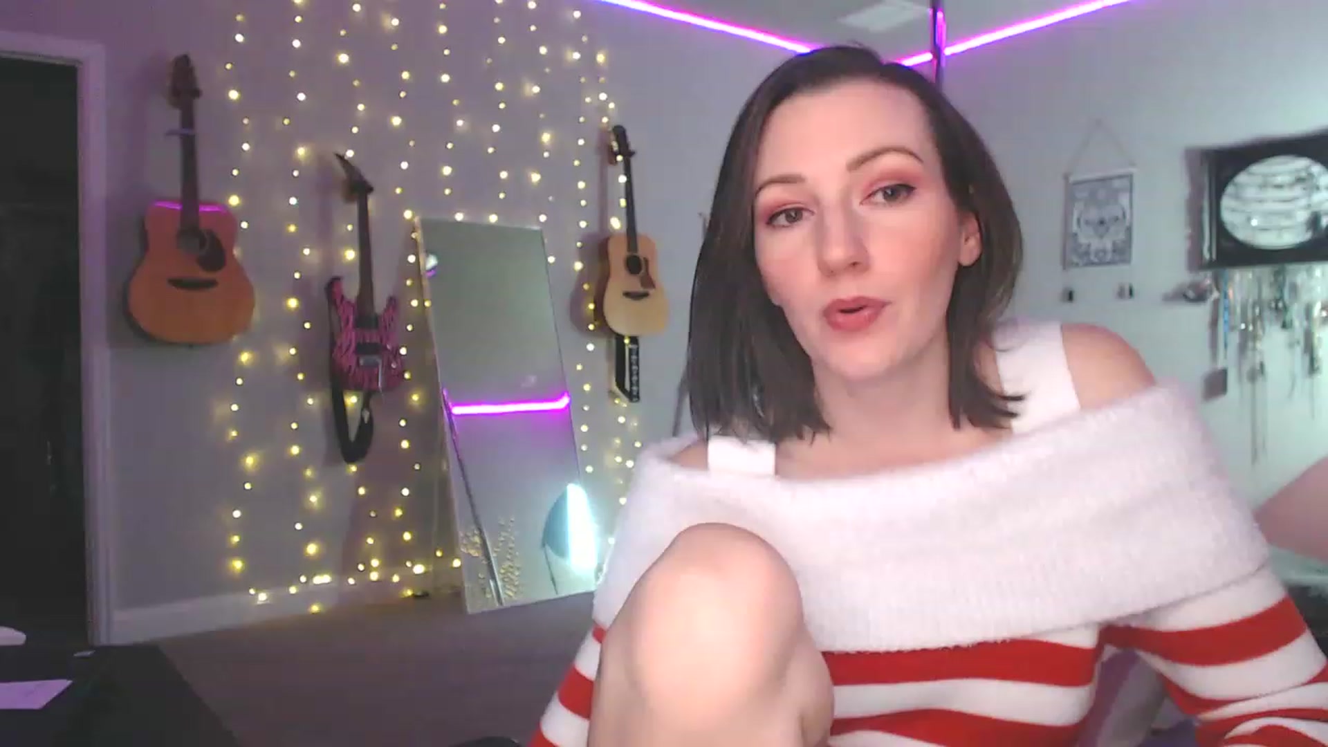 Gallery image thumbnail from MeredithBae's myfreecams stream on, 12/22/2022, 06:20 image 17 of 20