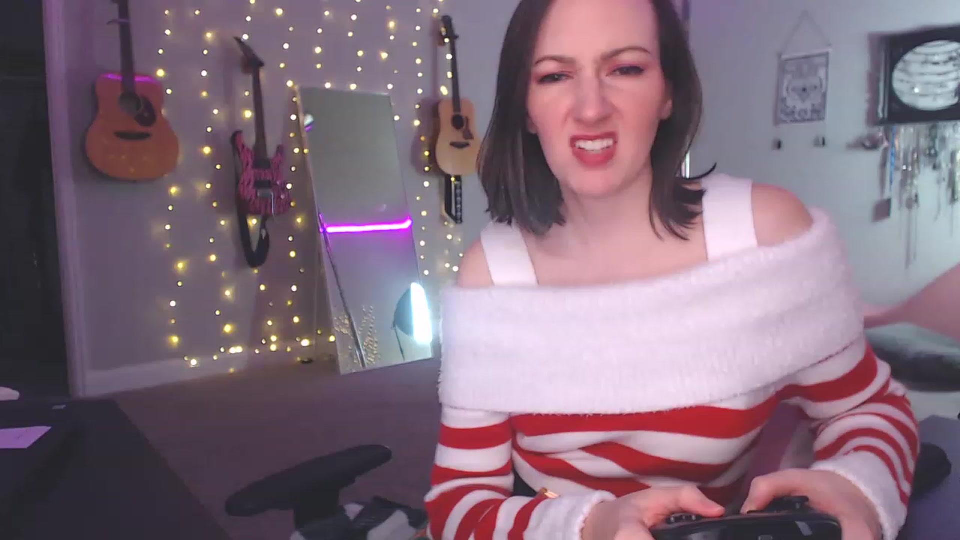 Gallery image thumbnail from MeredithBae's myfreecams stream on, 12/22/2022, 06:20 image 2 of 20