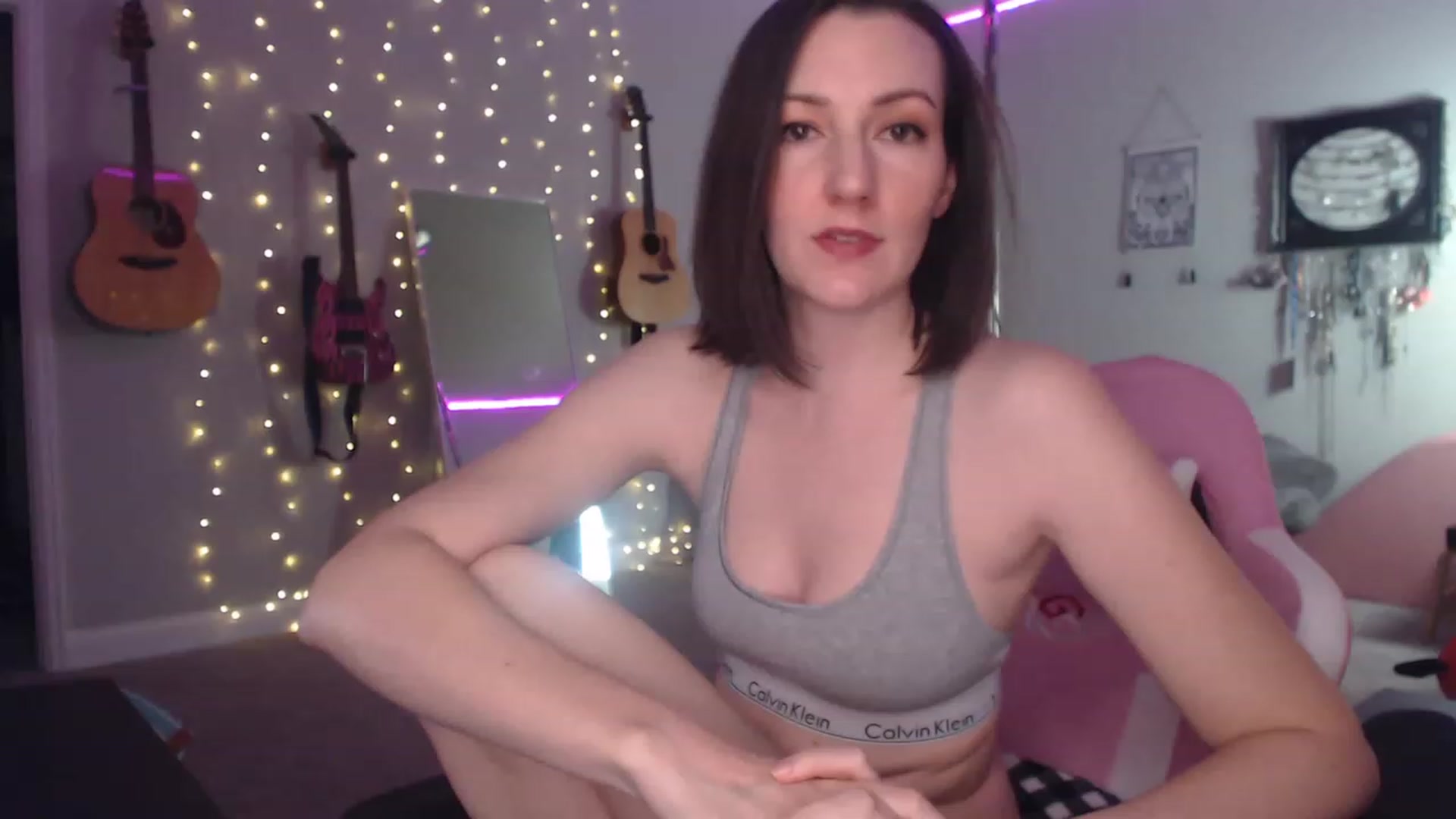 Gallery image thumbnail from MeredithBae's myfreecams stream on, 12/29/2022, 02:45 image 14 of 20