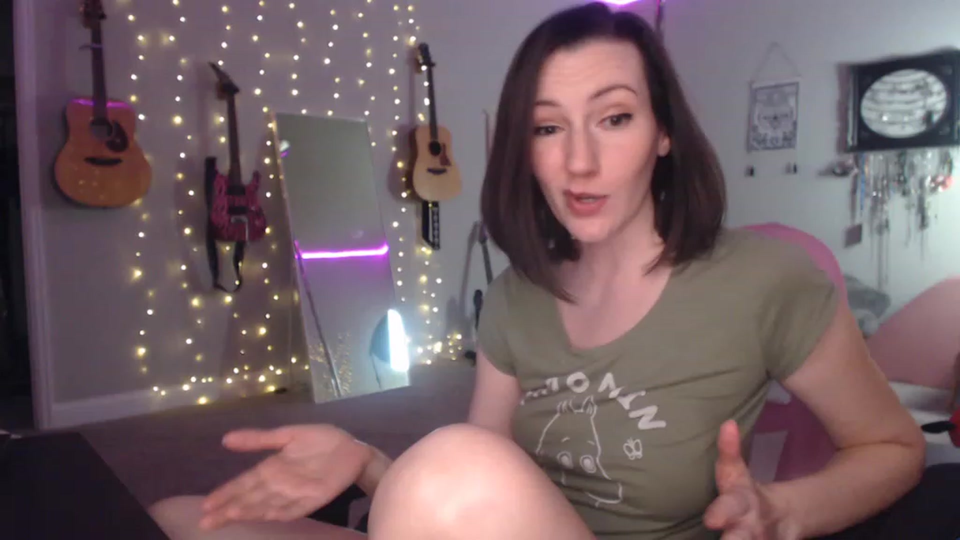 Gallery image thumbnail from MeredithBae's myfreecams stream on, 12/30/2022, 06:23 image 18 of 20