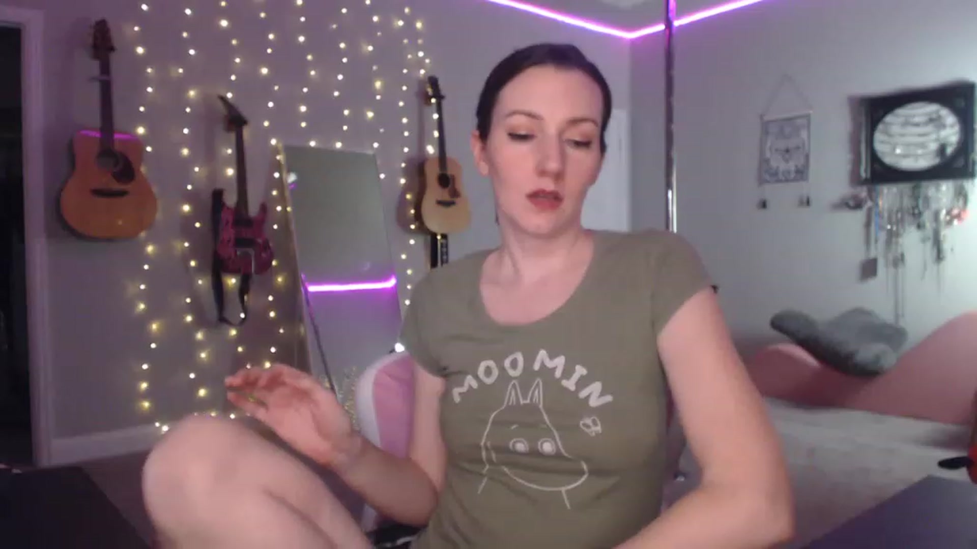 Gallery image thumbnail from MeredithBae's myfreecams stream on, 12/30/2022, 06:23 image 5 of 20