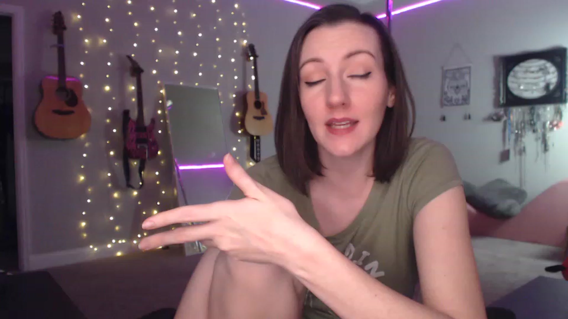 Gallery image thumbnail from MeredithBae's myfreecams stream on, 12/30/2022, 06:23 image 10 of 20