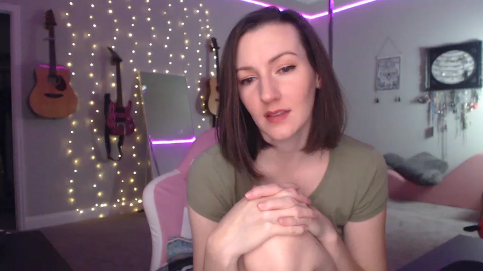 Gallery image thumbnail from MeredithBae's myfreecams stream on, 12/30/2022, 06:23 image 7 of 20