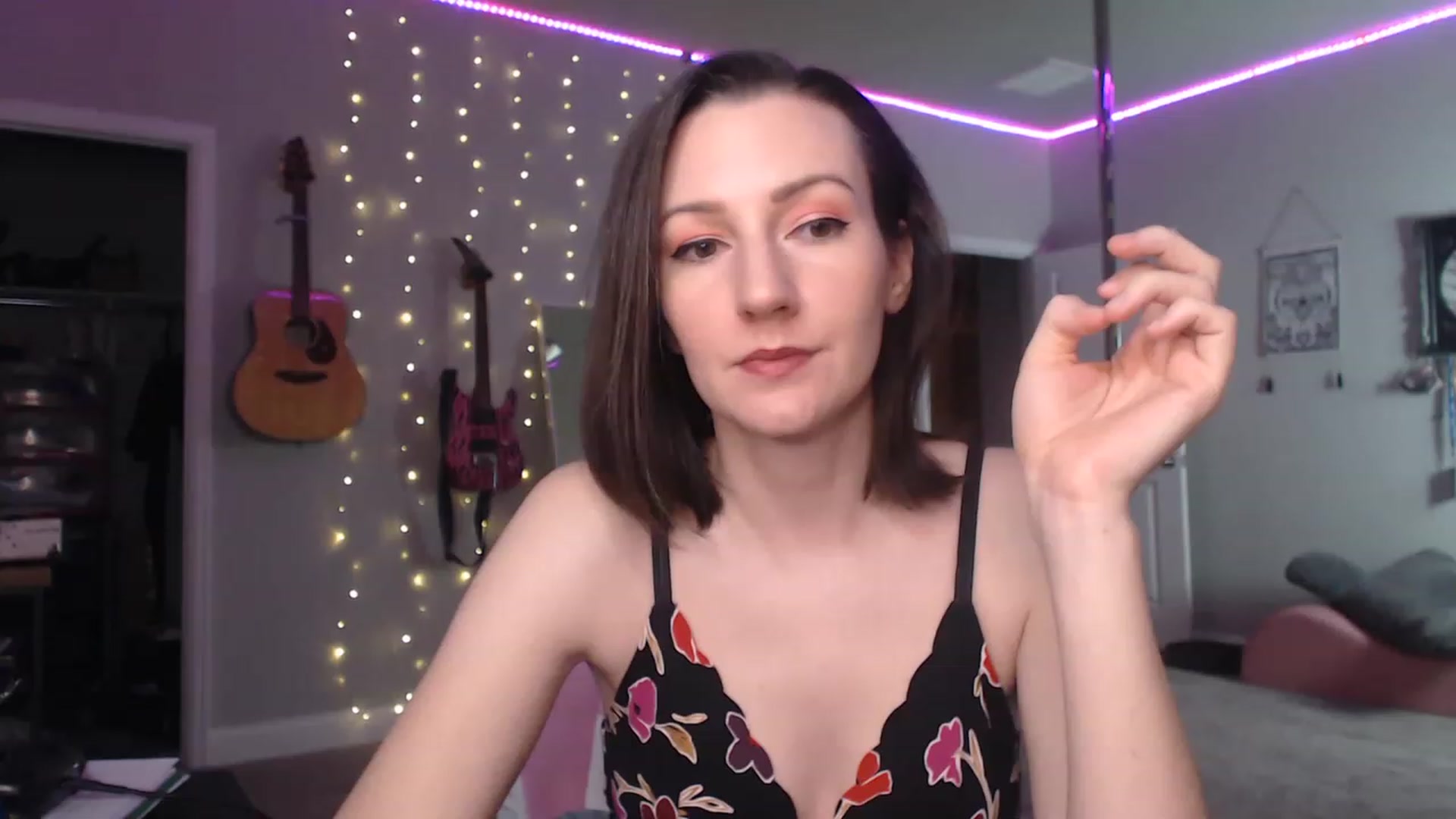 Gallery image thumbnail from MeredithBae's myfreecams stream on, 01/03/2023, 06:19 image 5 of 20