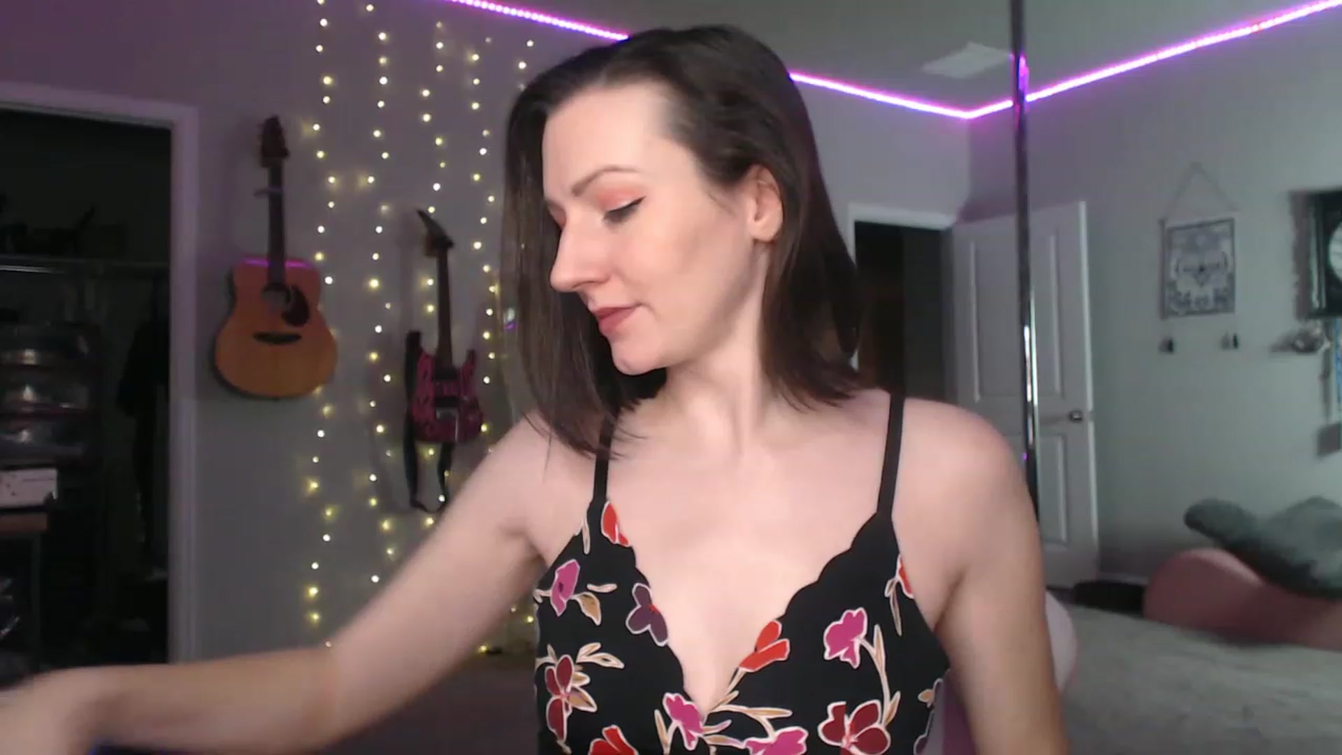 Gallery image thumbnail from MeredithBae's myfreecams stream on, 01/03/2023, 06:19 image 16 of 20