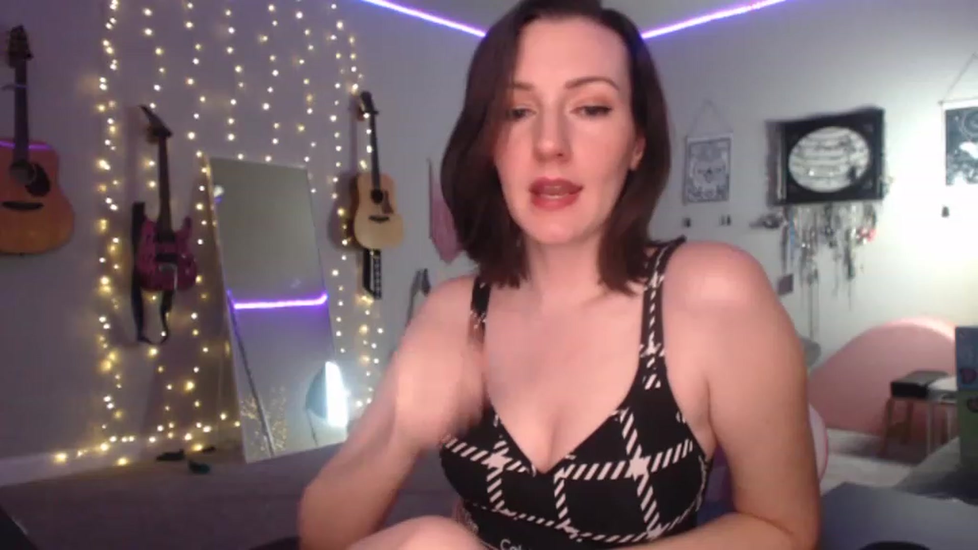 Gallery image thumbnail from MeredithBae's myfreecams stream on, 01/09/2023, 06:21 image 4 of 20